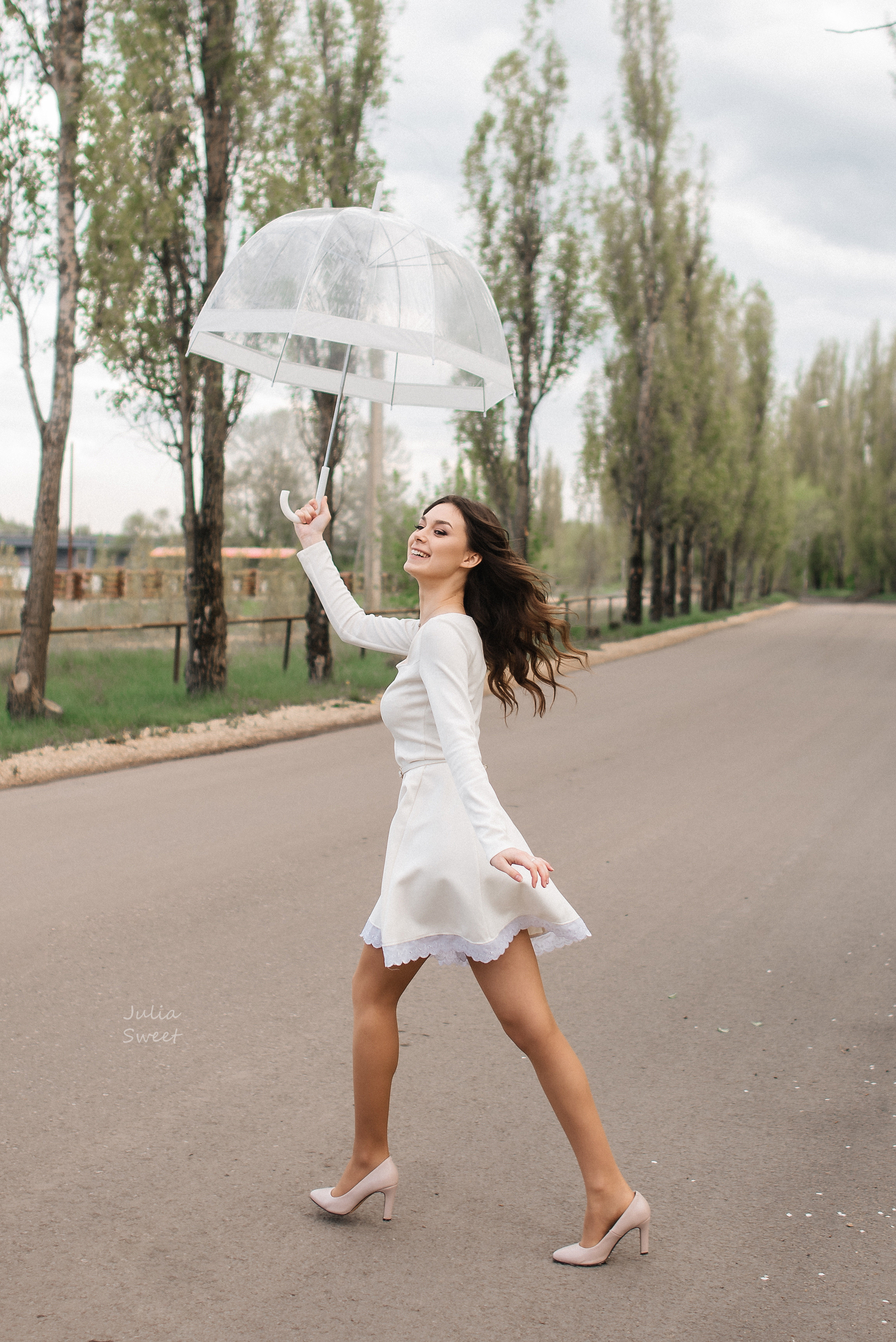 Нежная Настя в цветущих яблонях. Свадебный и портретный фотограф в Липецке Юлия Свит