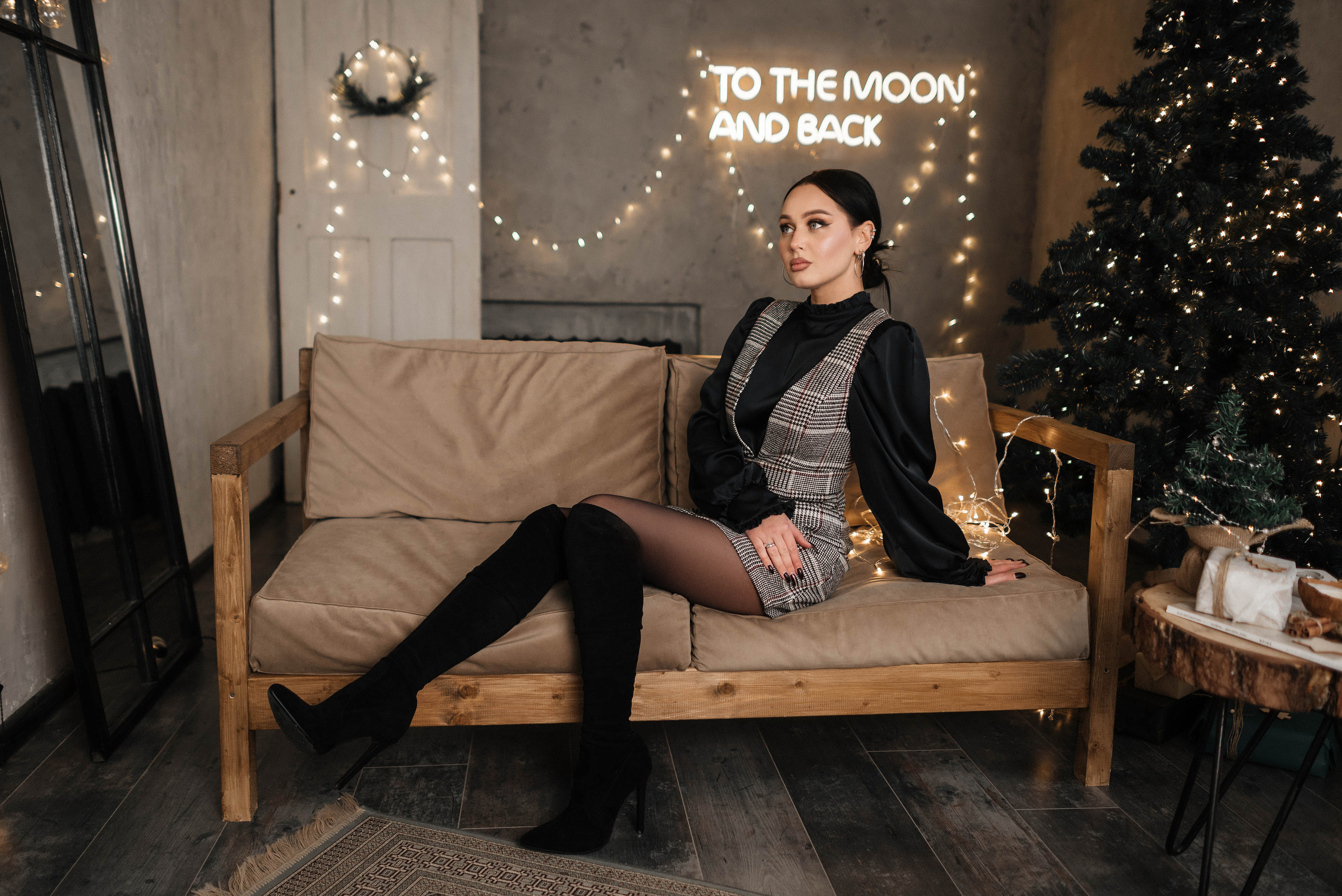 Лера и Артём в новогодней студии. Свадебный и портретный фотограф в Липецке Юлия Свит