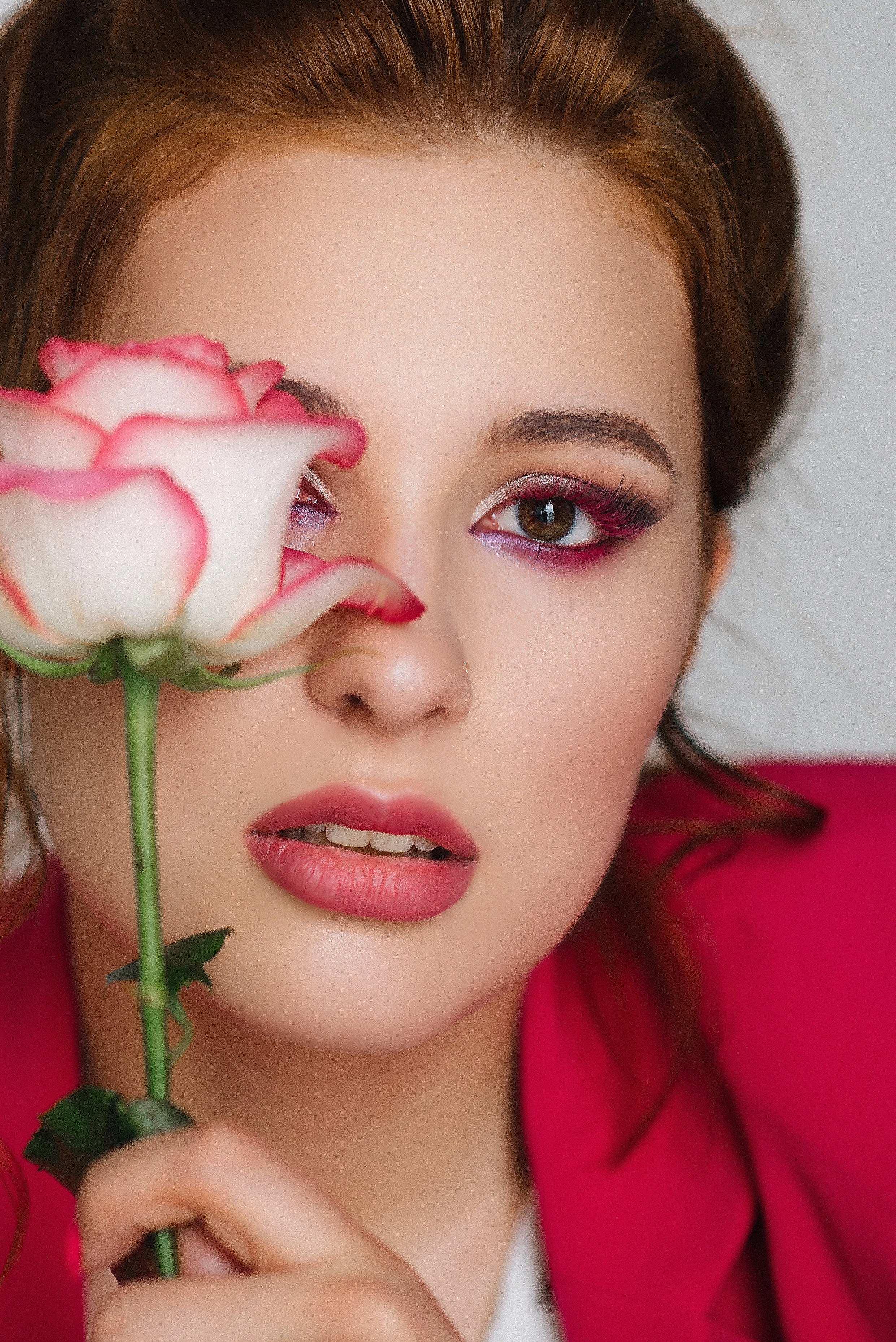 Студийная съемка Ксюши для розовой инсты. Свадебный и портретный фотограф в Липецке Юлия Свит