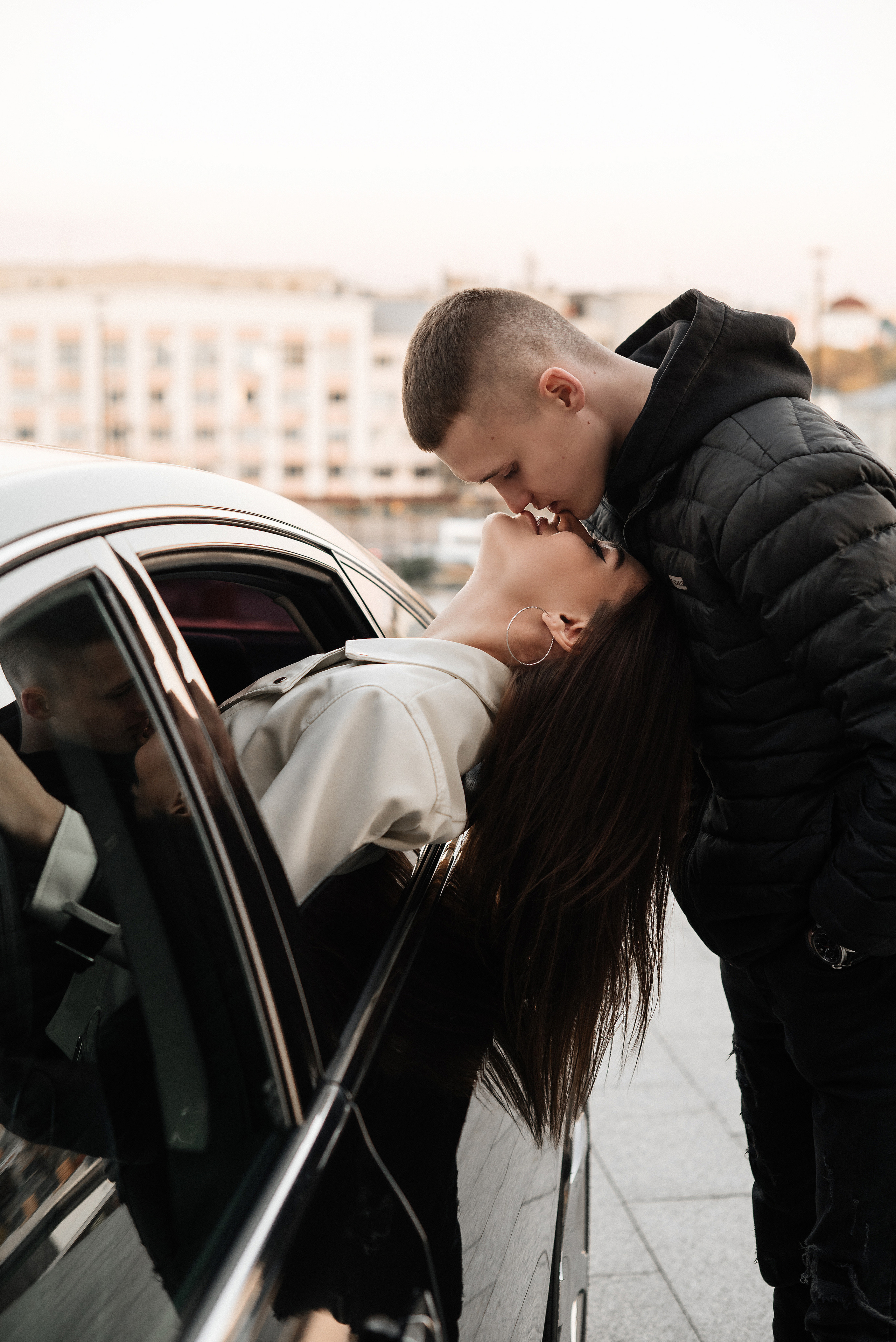 Фотопрогулка для Сони и Артёма, съемка с машиной. Свадебный и портретный фотограф в Липецке Юлия Свит