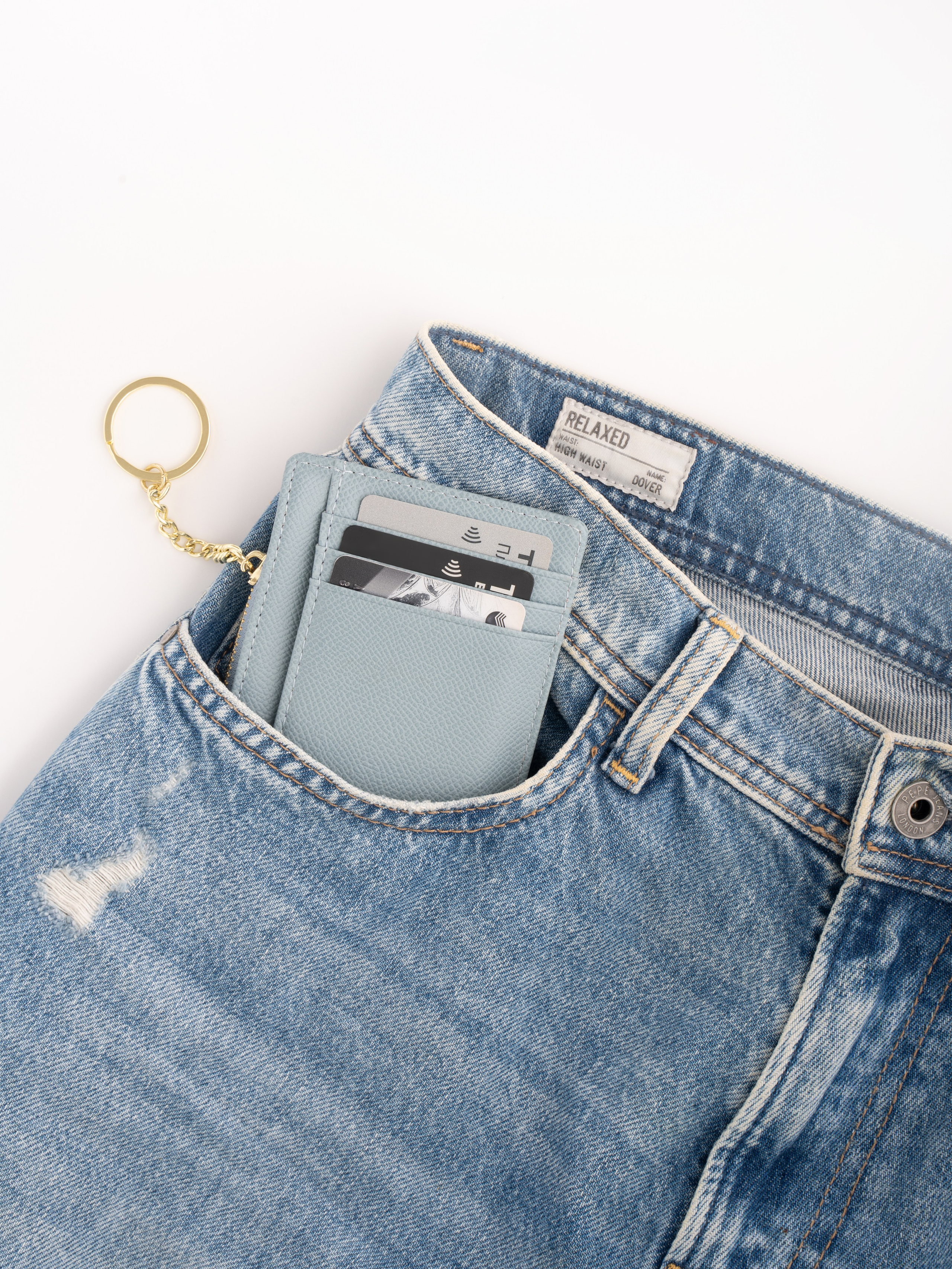 Кошельки, визитницы, обувь. Фотограф для маркетплейсов Wildberries и Ozon | Предметная и фуд-съёмка, инфографика и видео для брендов — Анастасия Супрунова