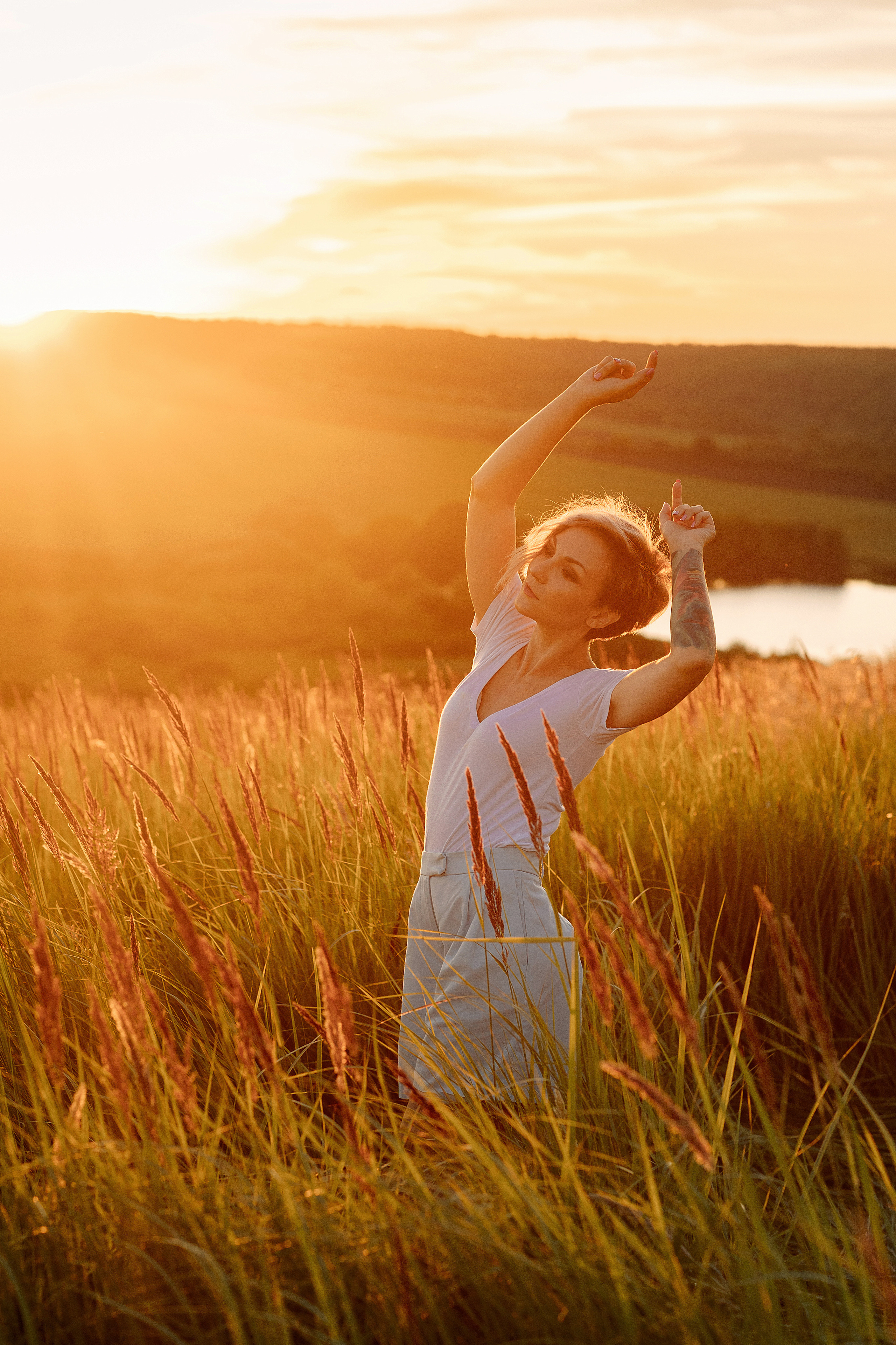 Семейная фотосессия в колосьях. Лето 2022. Семейный и детский фотограф в Пензе Анна Михайлова