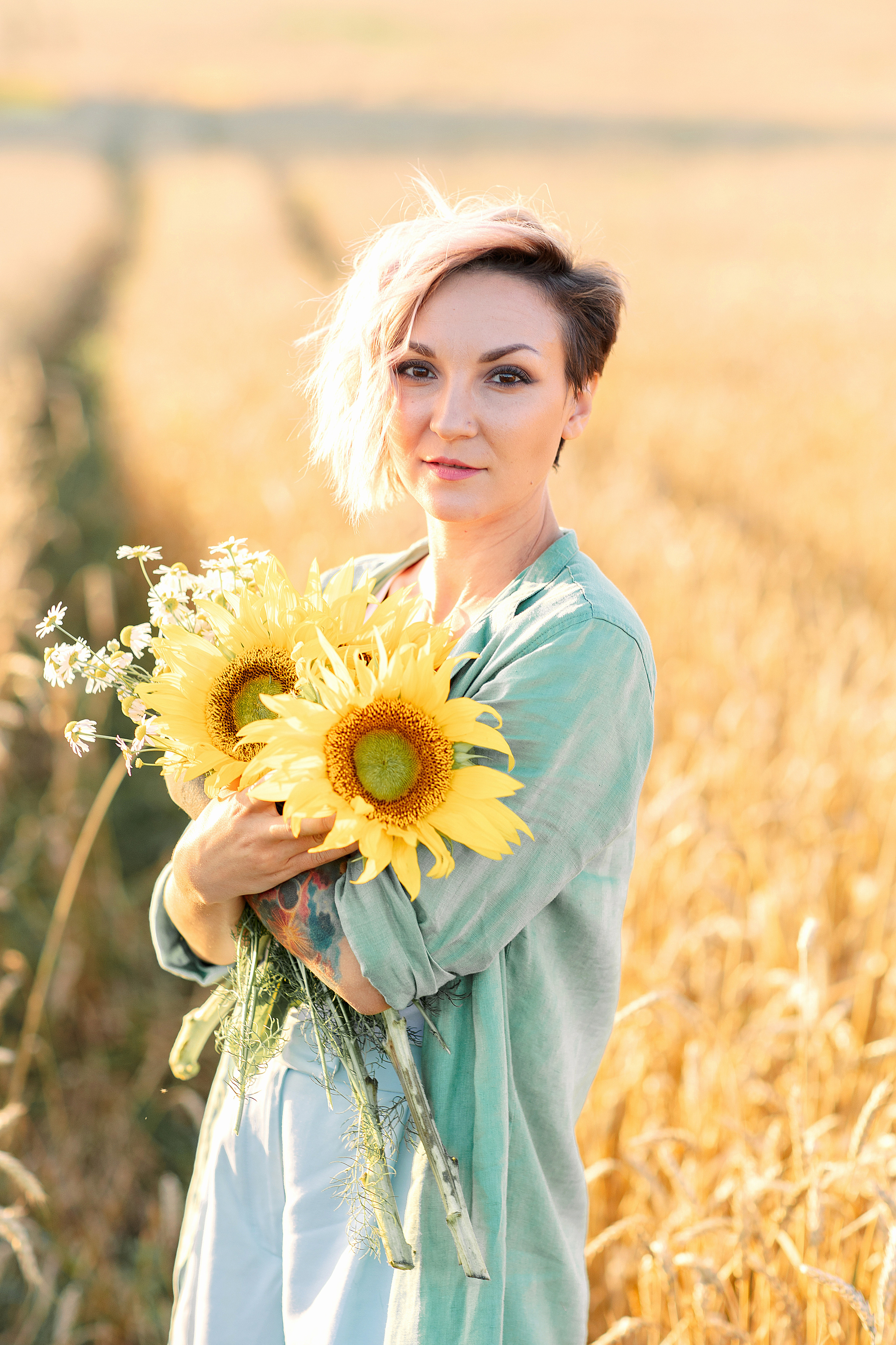 Семейная фотосессия в колосьях. Лето 2022. Семейный и детский фотограф в Пензе Анна Михайлова