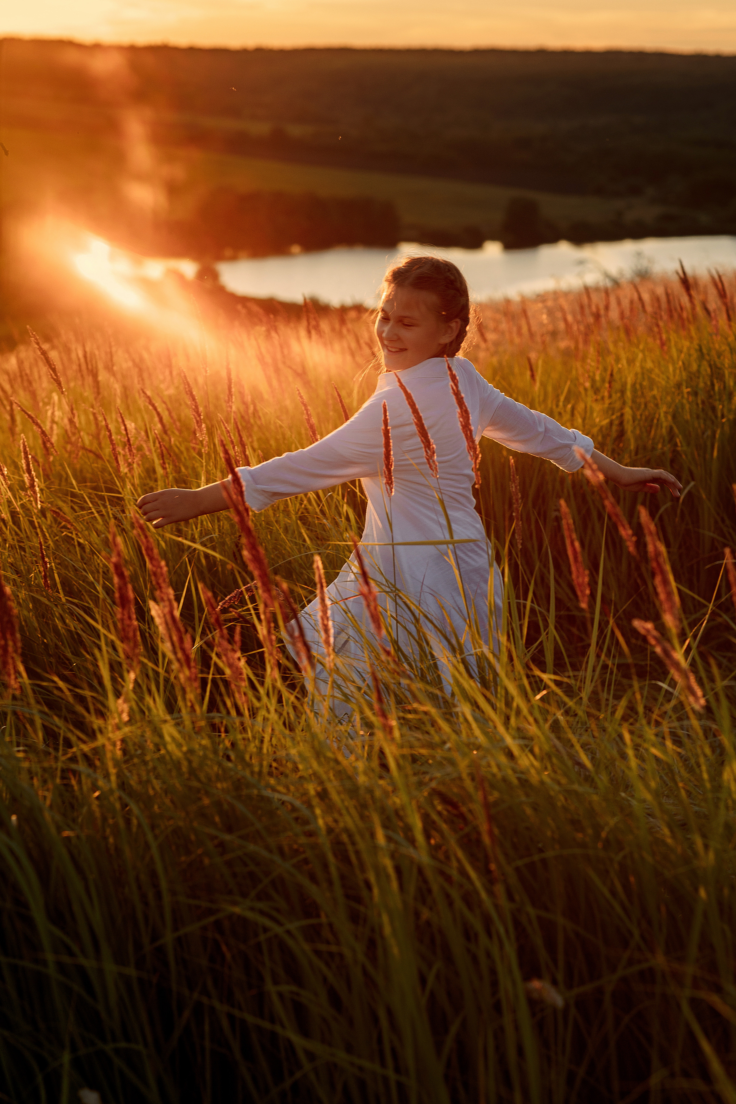 Семейная фотосессия в колосьях. Лето 2022. Семейный и детский фотограф в Пензе Анна Михайлова