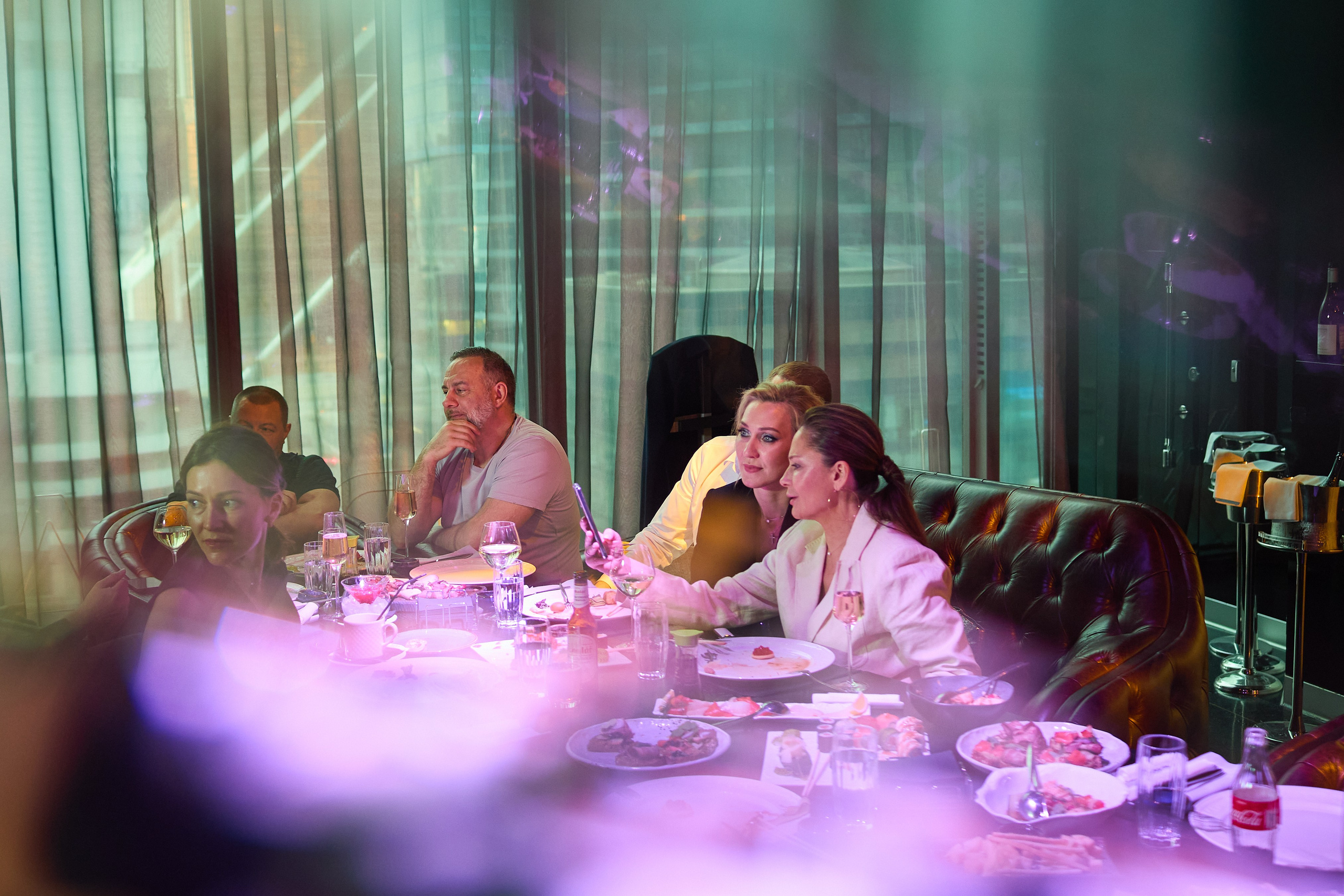 Юбилей в City Voice & Six Floor. Александр Осин — корпоративный и семейный фотограф в Москве