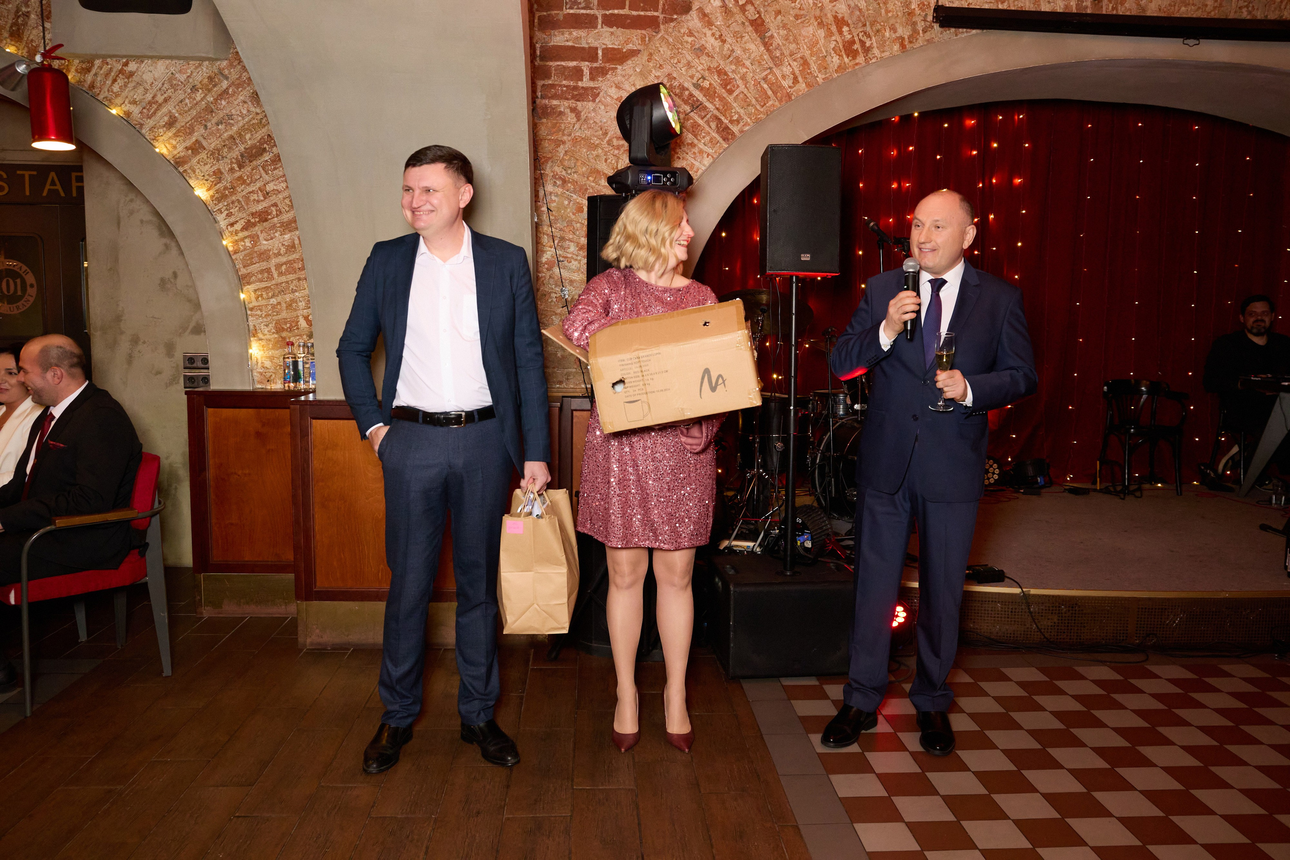 подарки для лучших сотрудников