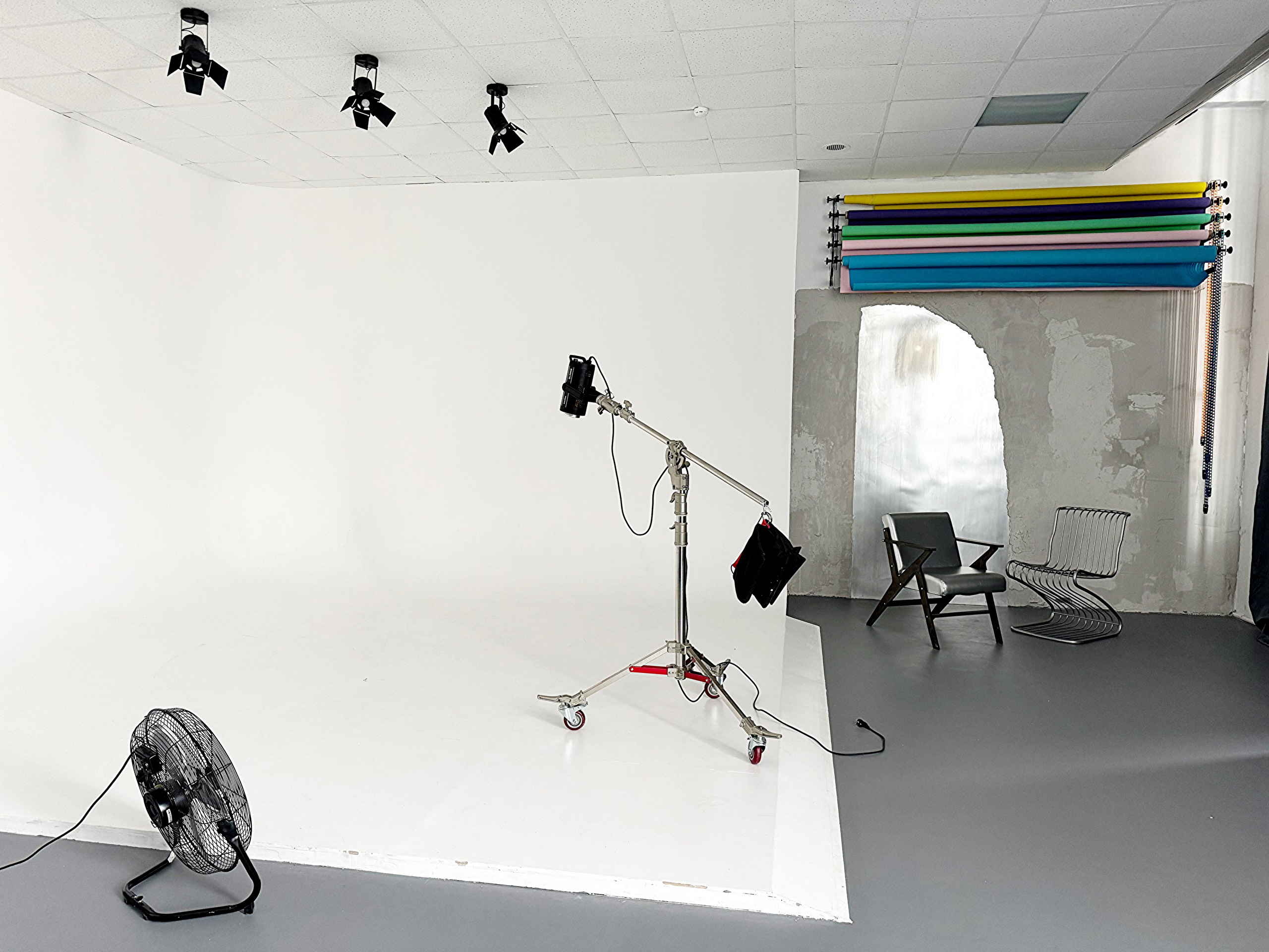 Циклорама контент (студия Зеркало). Фотограф г. Хабаровск. Семейные и индивидуальные съёмки