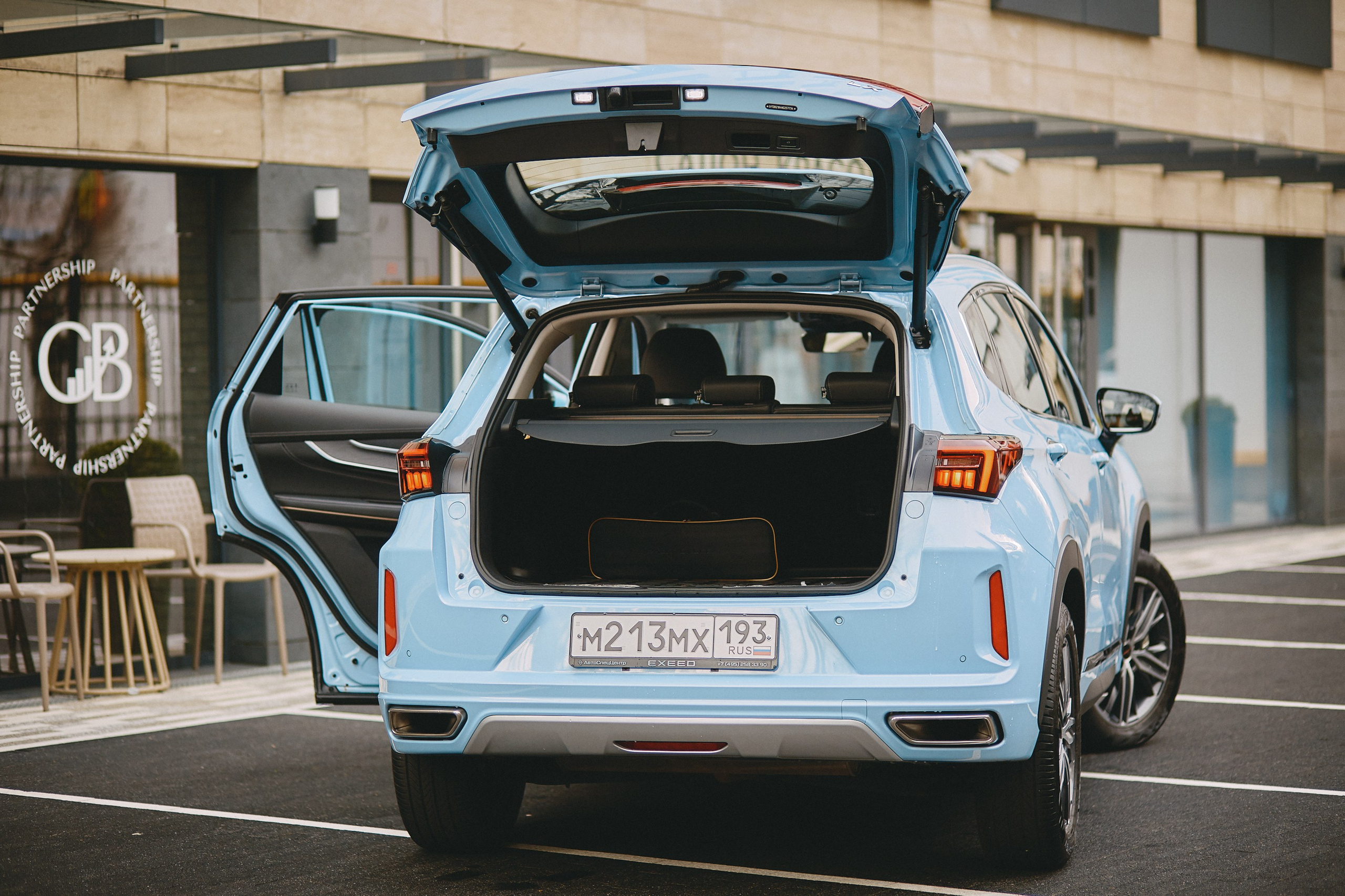 Профессиональная рекламная фото и видео съемка в Сочи Адлере и Красной Поляне. Фотограф Юрий Никитюк — Сочи |Адлер|Красная Поляна