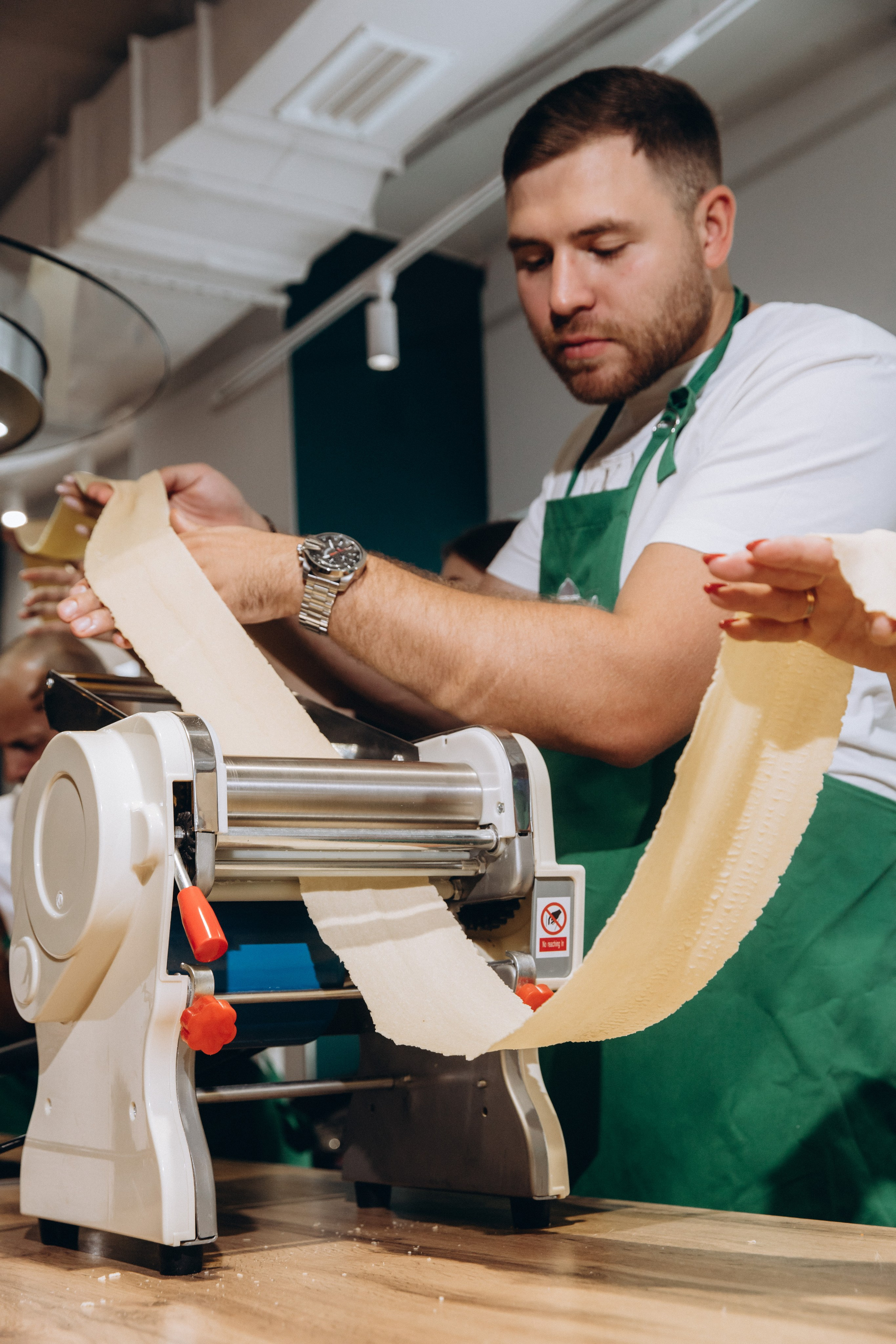 Рецепт праздника: семья, друзья + лазанья, смех и парфе. Семейный фотограф в Москве, Щелково, Фрязино _ Виктория Степанова
