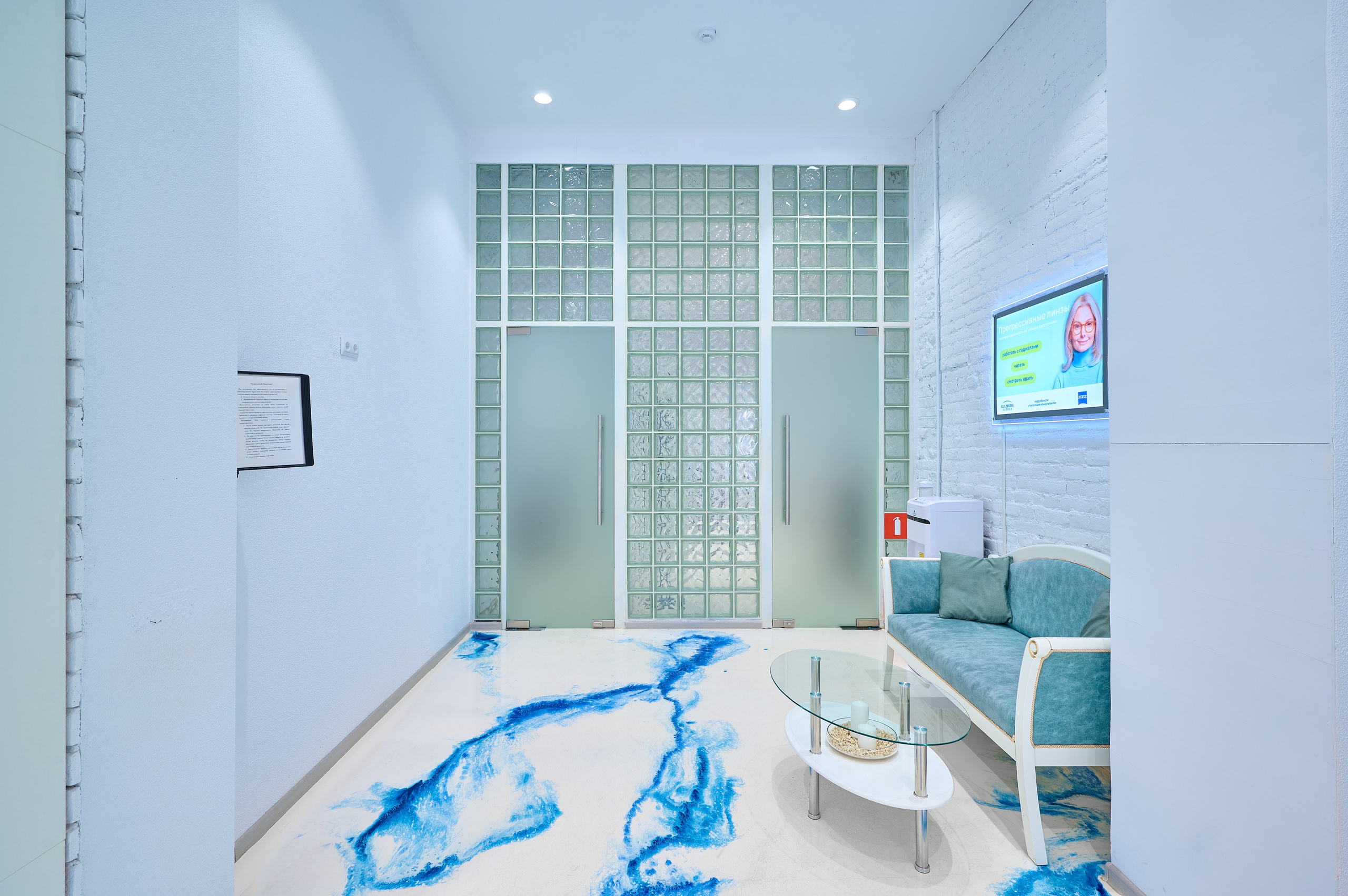 Магазин Оптики «GLAZBURG». Интерьерный фотограф в Краснодаре