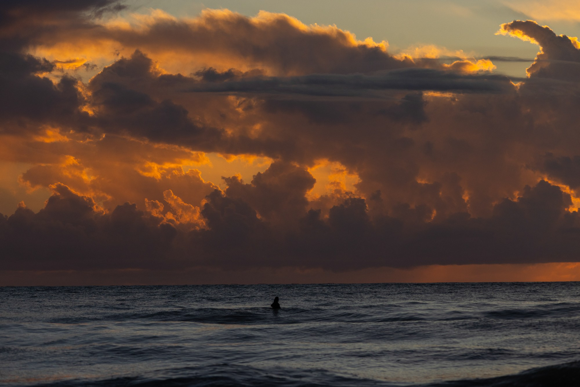 Море и серферы. Репортажный и постановочный Наталья Санникова