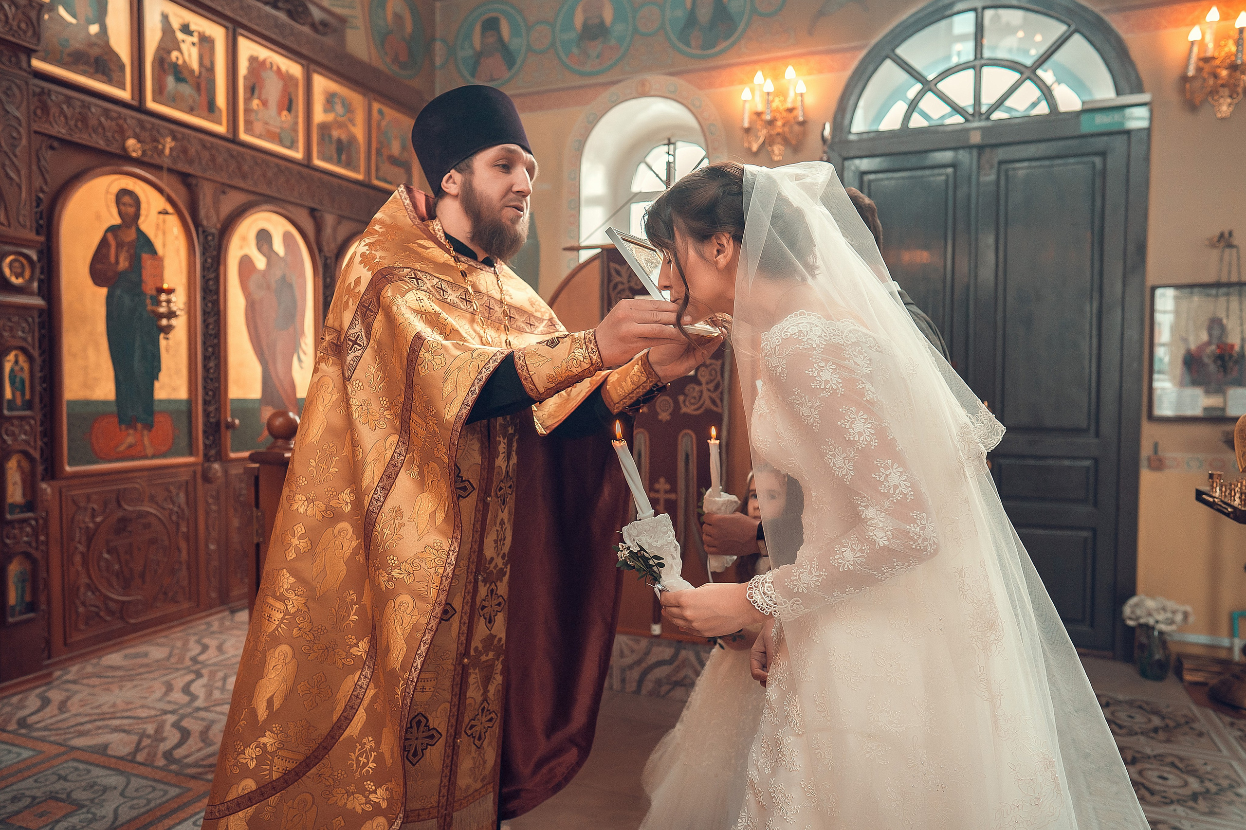 Таинство Венчания Красноярск. Фотограф на Крещение и Венчание в Красноярске Рамазанова Юлия