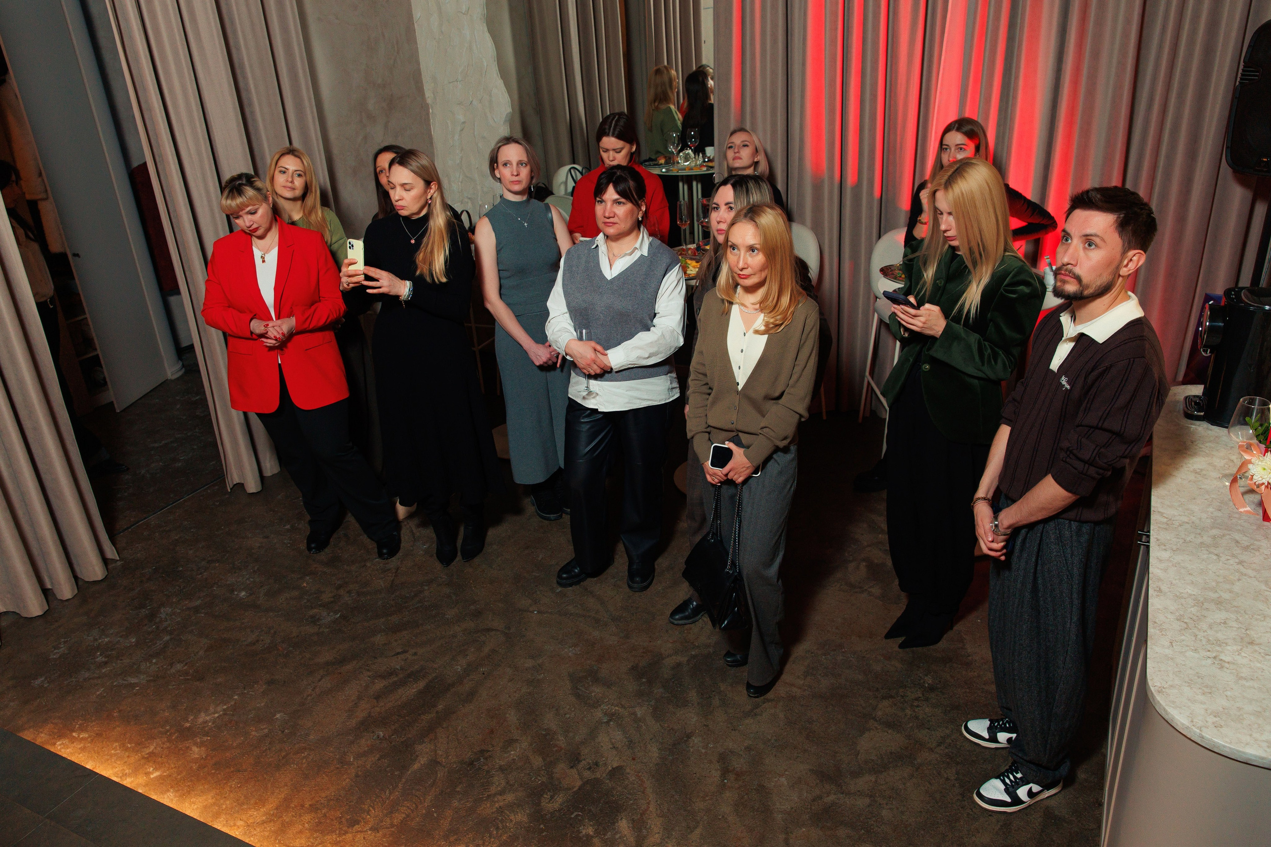 Третий трест в Доме Мафии. Репортажный и свадебный фотограф в Уфе Павел Кожевников