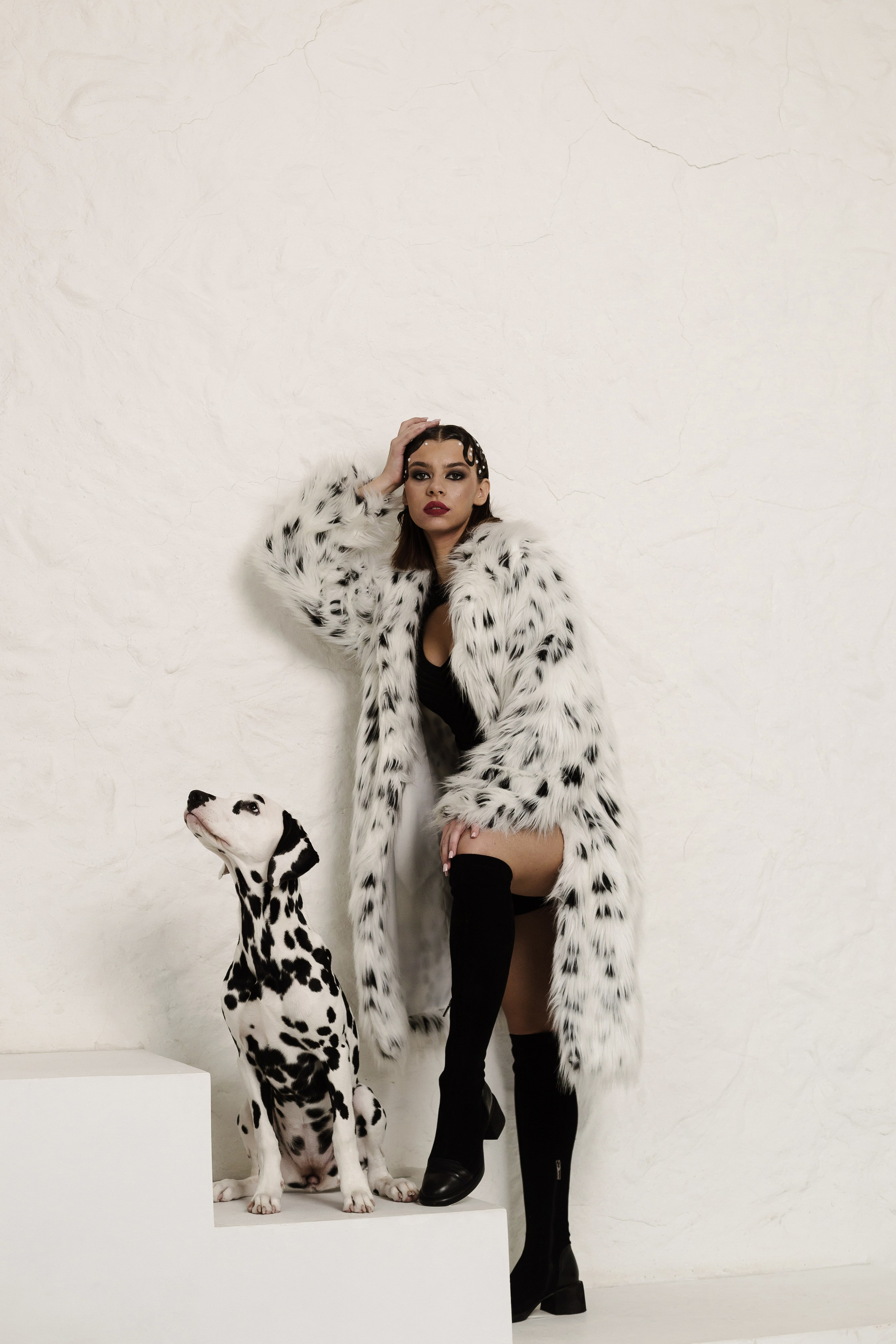 Md:@m_korsunenko Hair: @aleksandrova.hair Org: @creative_photoday Loc: Ark studio | фотостудия СПБ Dogs: vk.com/club2372836