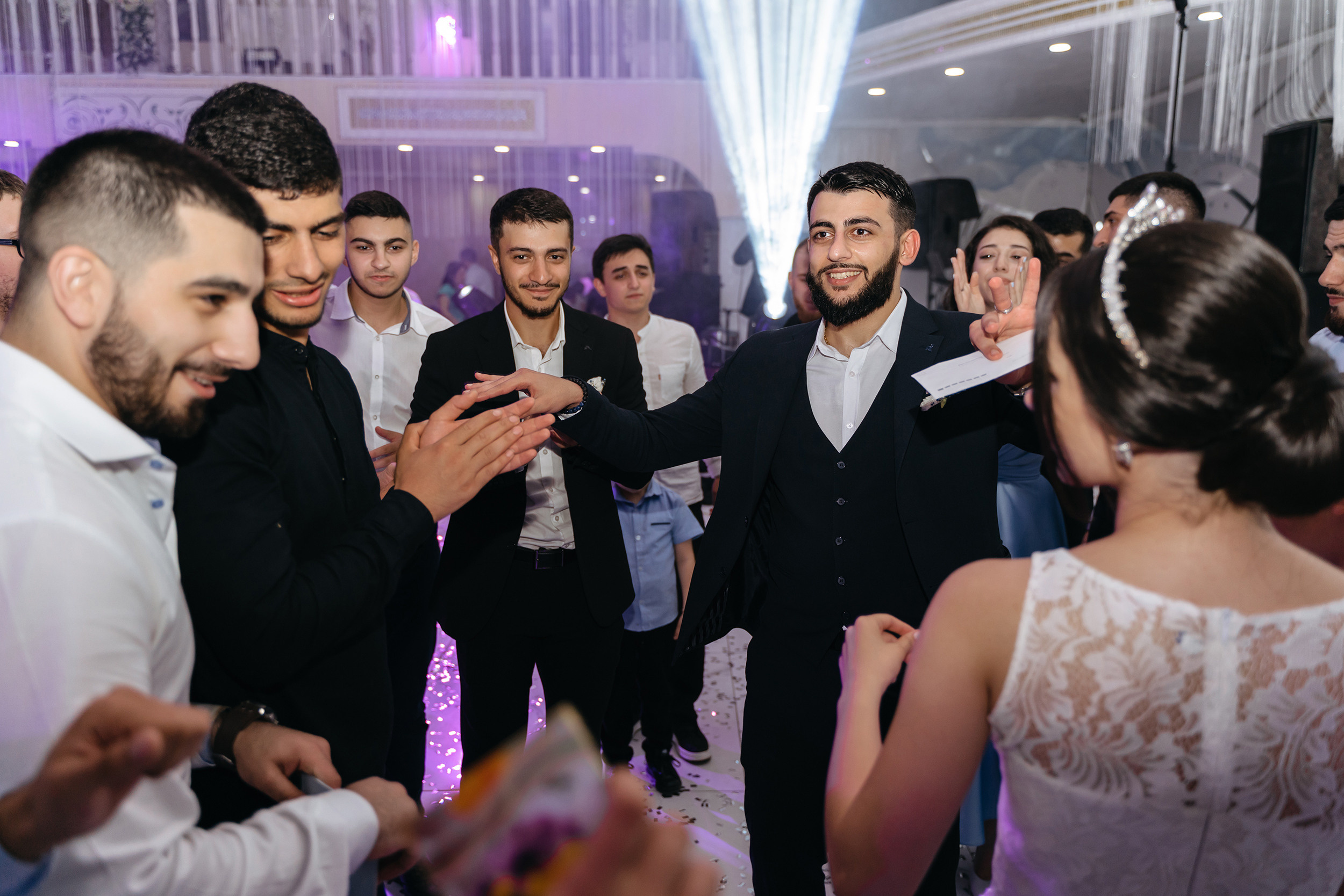 Феликс и Мариэтта. Свадебный фотограф Красноярск Вязьминова Мария