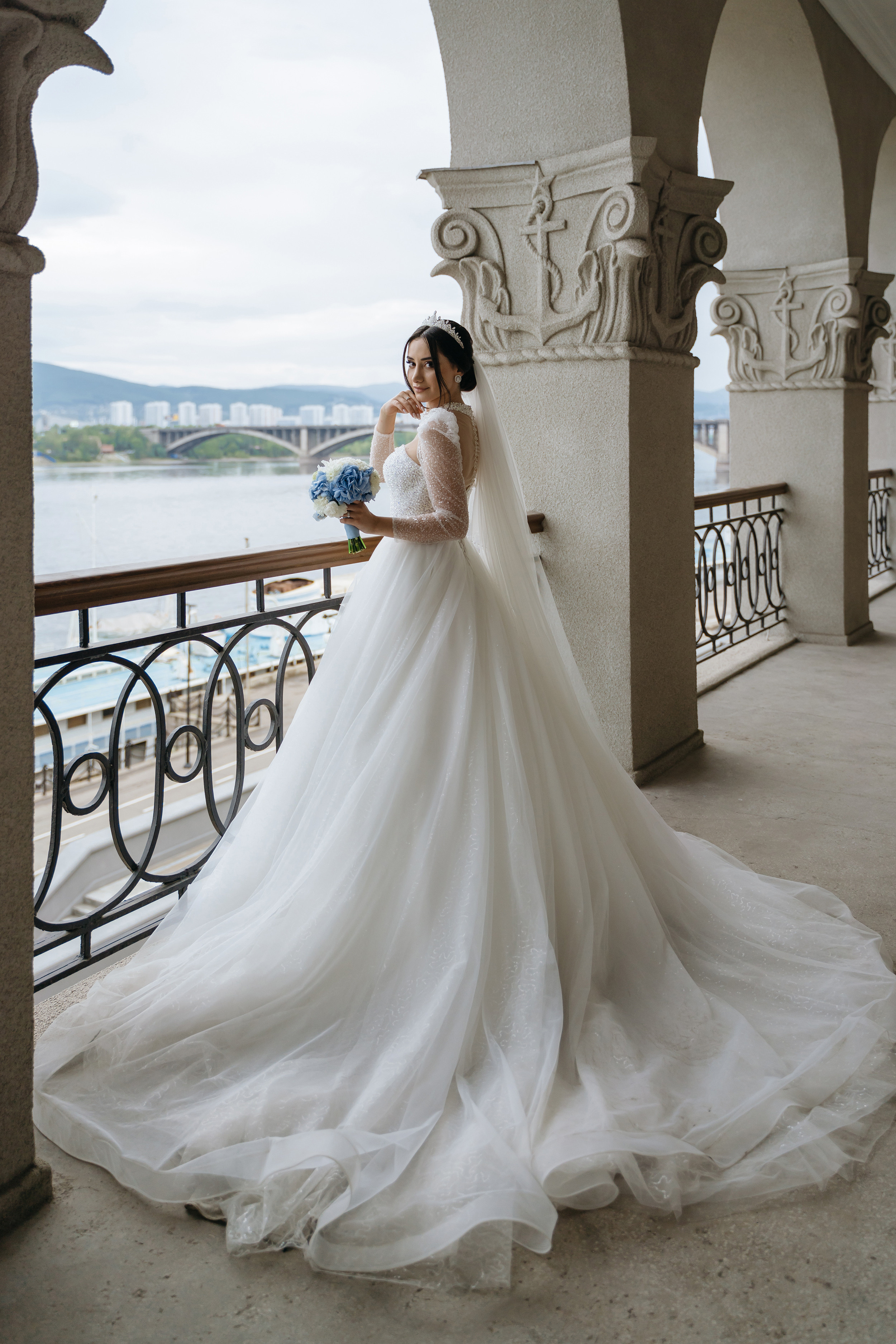 Феликс и Мариэтта. Свадебный фотограф Красноярск Вязьминова Мария