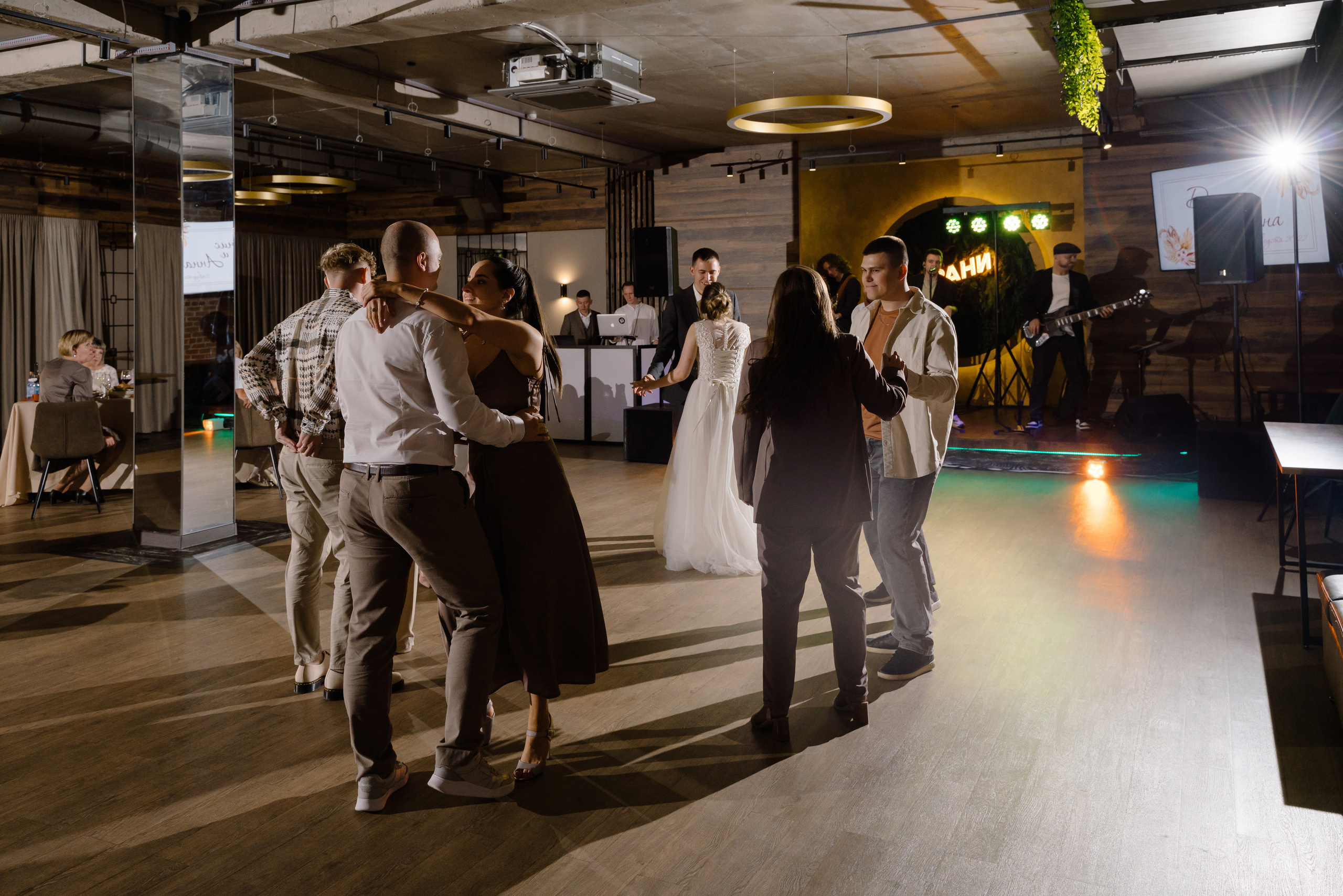 Денис и Анна. Свадебный фотограф Красноярск Вязьминова Мария