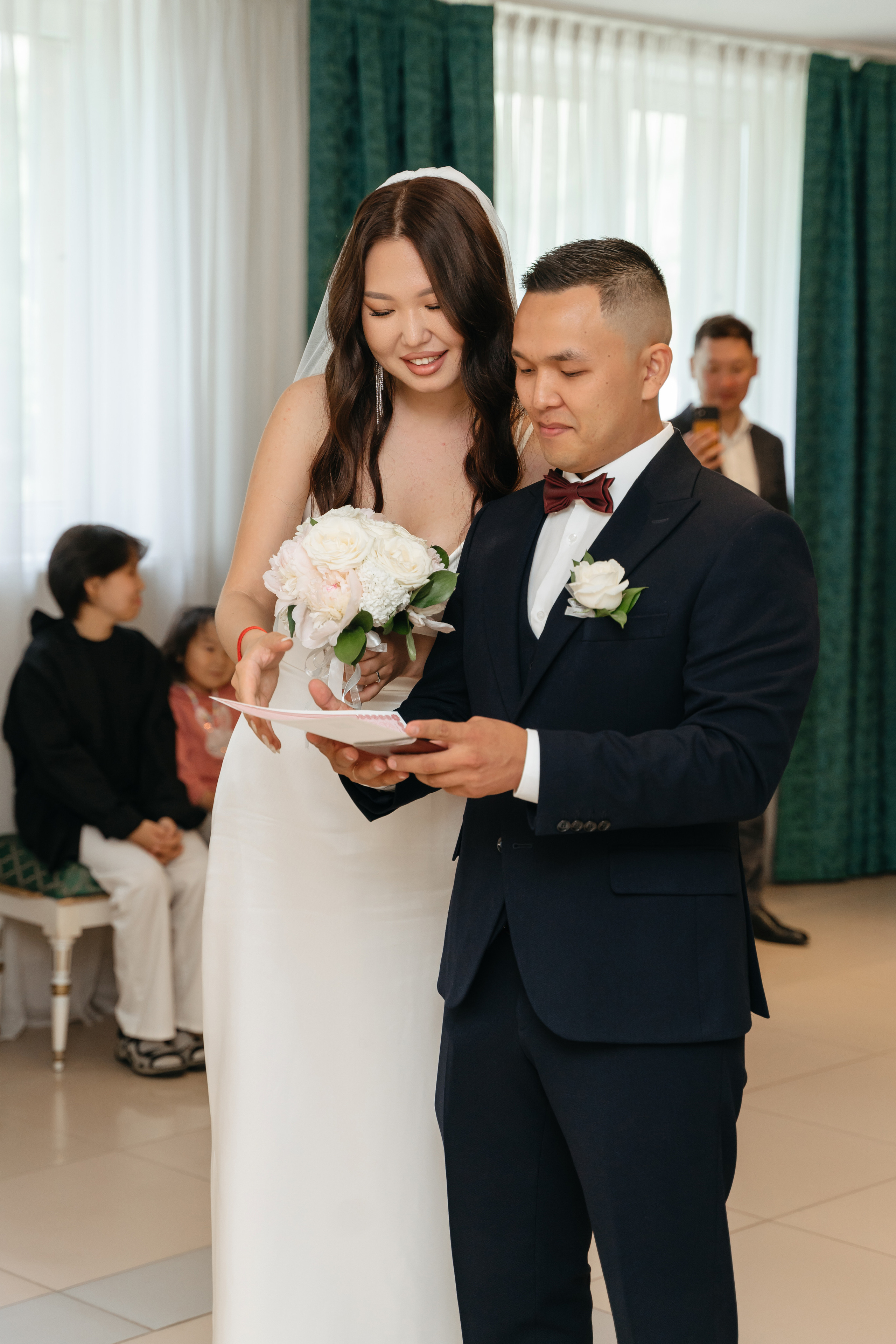 Мерген и Айыраа. Свадебный фотограф Красноярск Вязьминова Мария