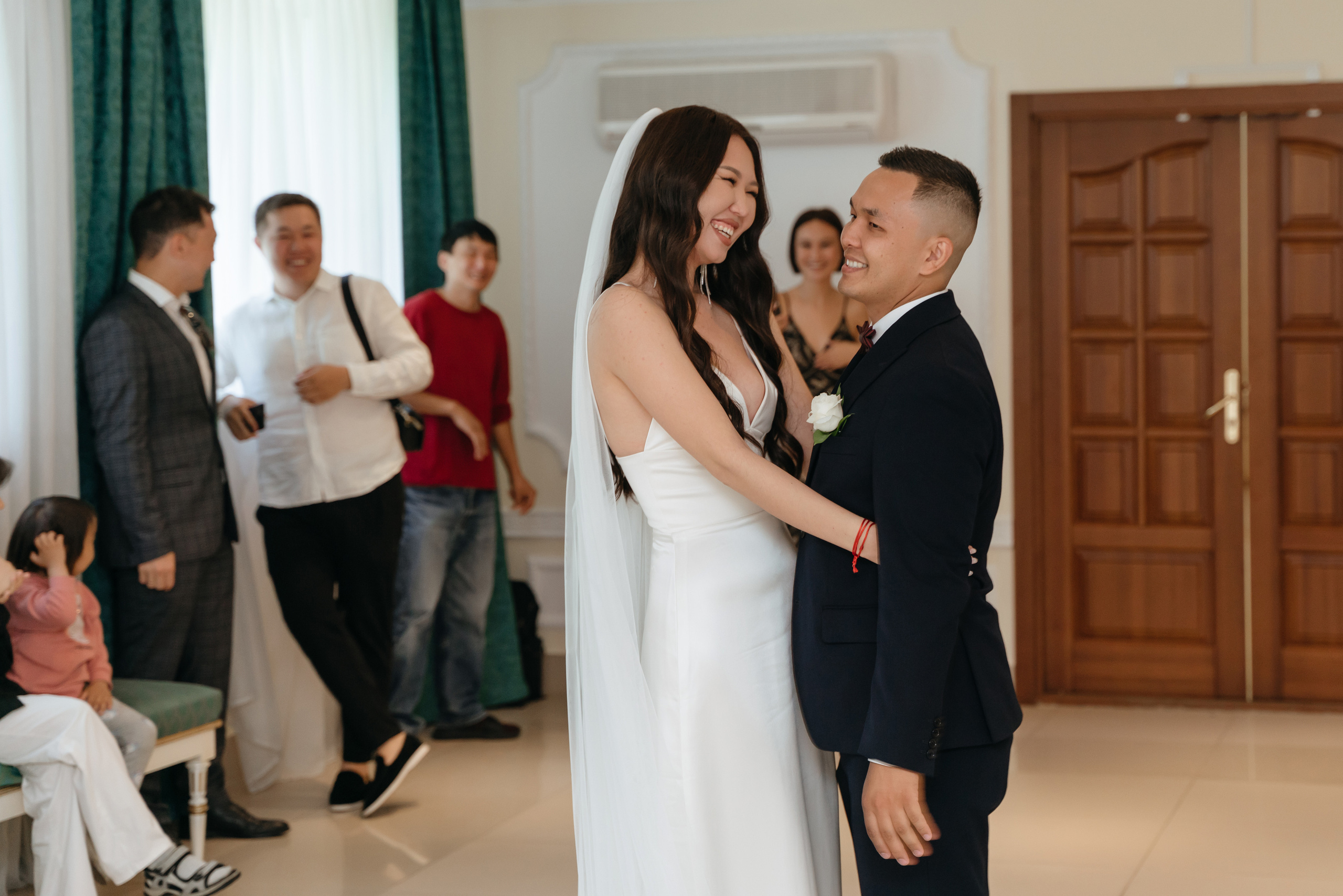 Мерген и Айыраа. Свадебный фотограф Красноярск Вязьминова Мария