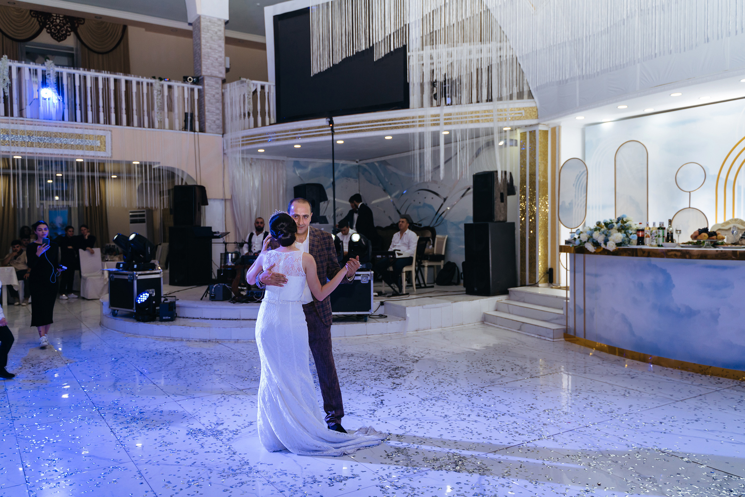 Феликс и Мариэтта. Свадебный фотограф Красноярск Вязьминова Мария