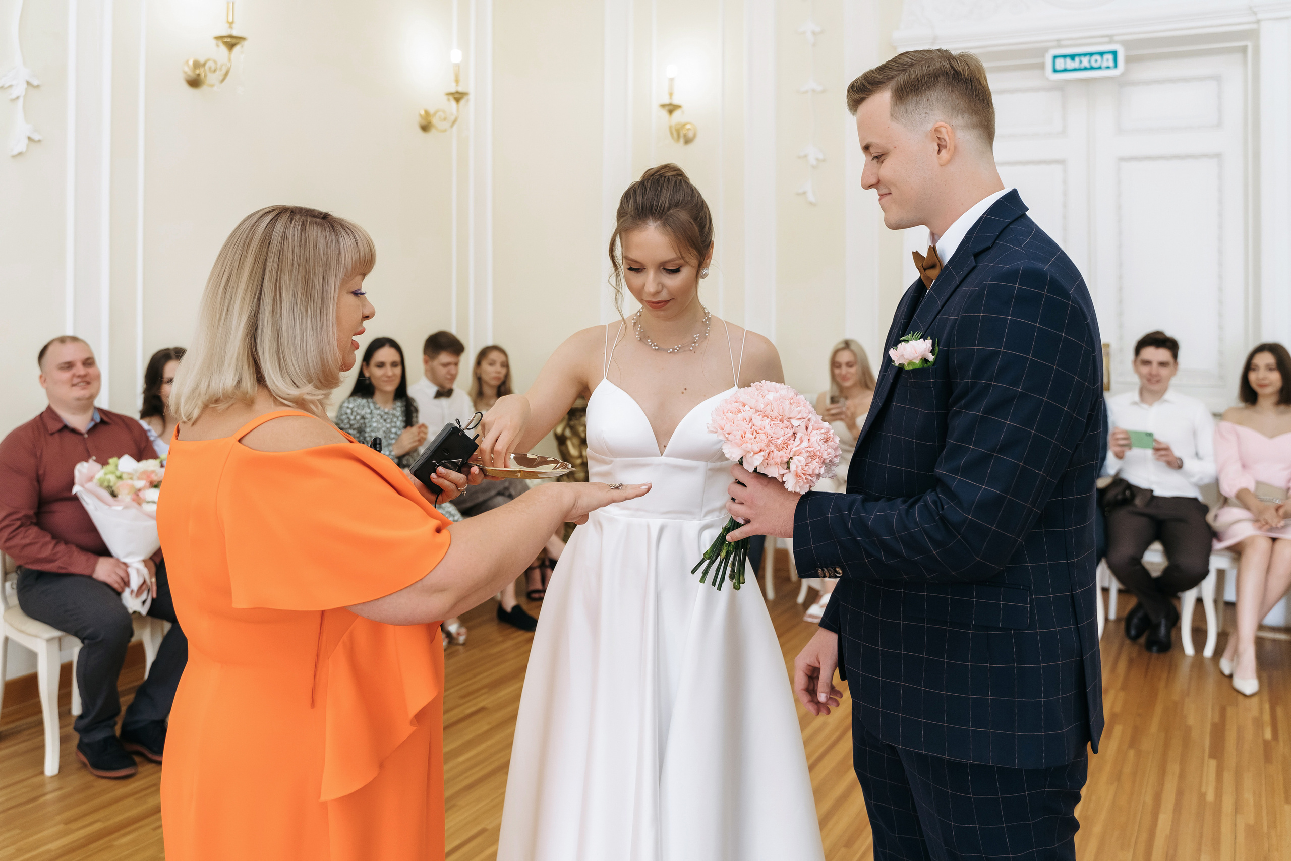 Владимир и Александра. Свадебный фотограф Красноярск Вязьминова Мария