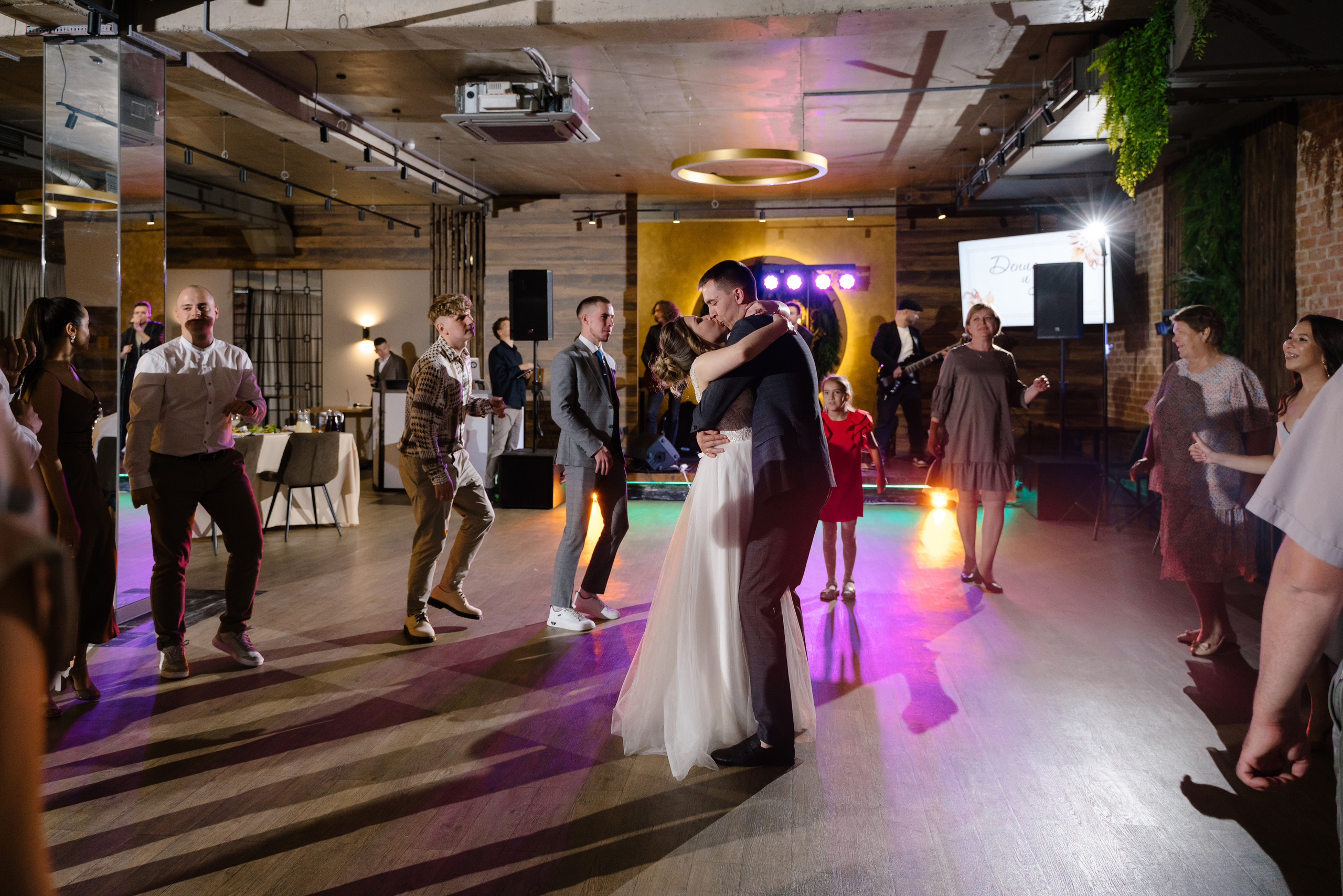 Денис и Анна. Свадебный фотограф Красноярск Вязьминова Мария