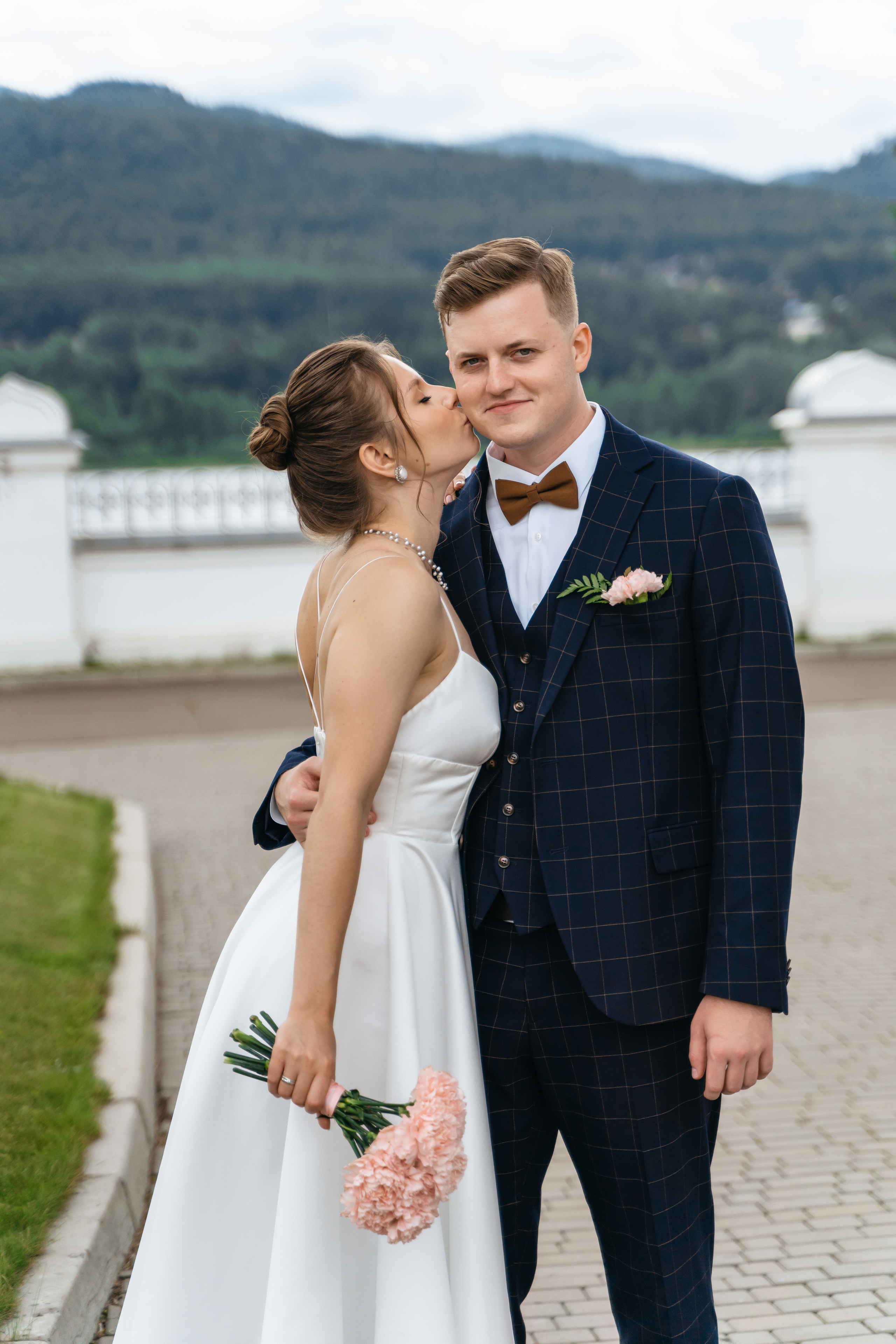 Владимир и Александра. Свадебный фотограф Красноярск Вязьминова Мария