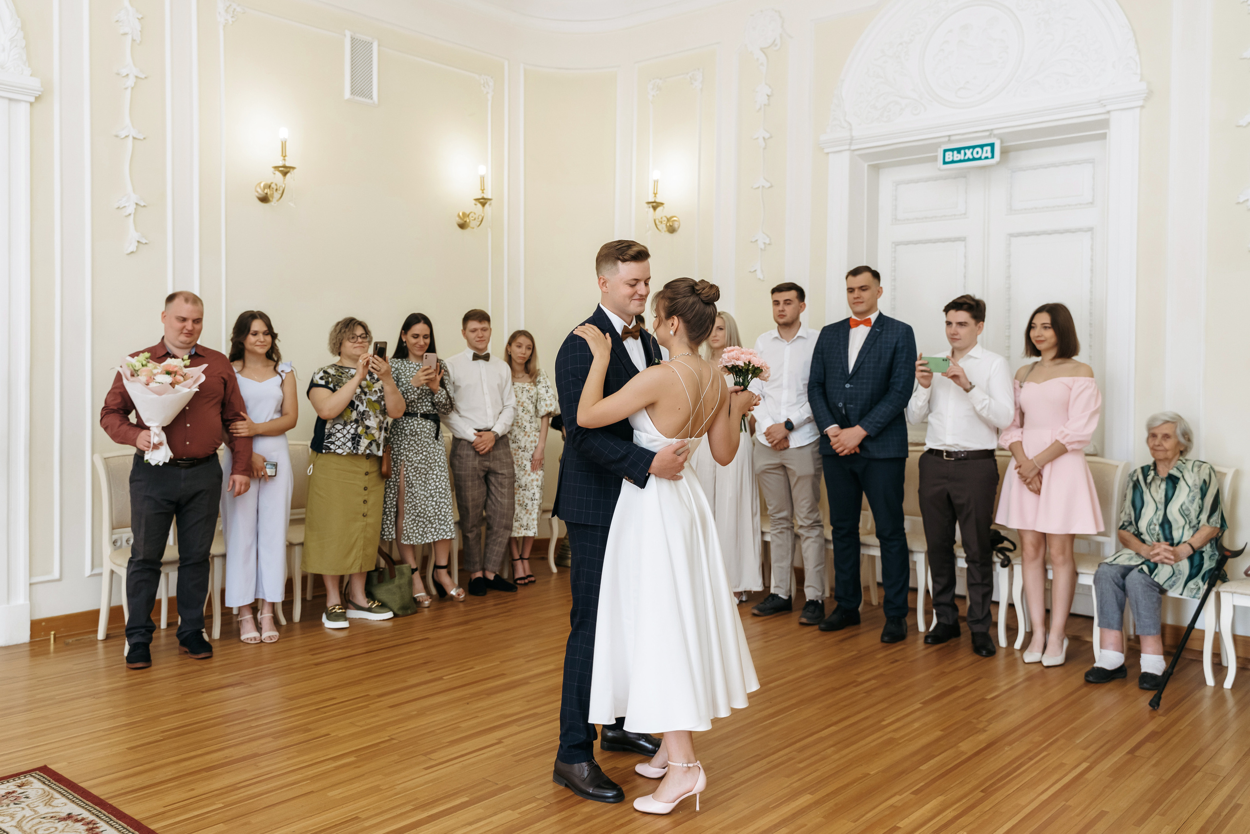 Владимир и Александра. Свадебный фотограф Красноярск Вязьминова Мария