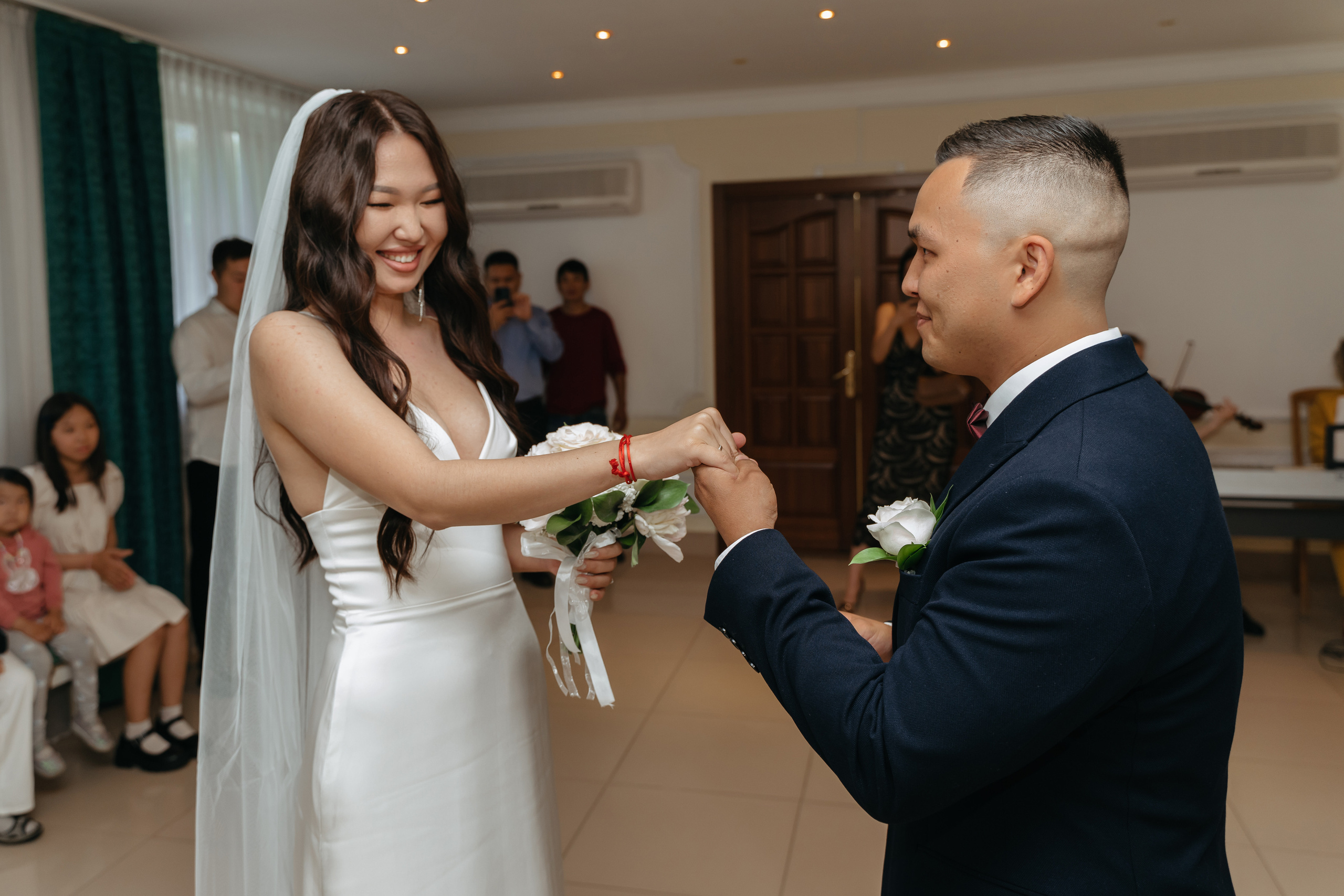 Мерген и Айыраа. Свадебный фотограф Красноярск Вязьминова Мария