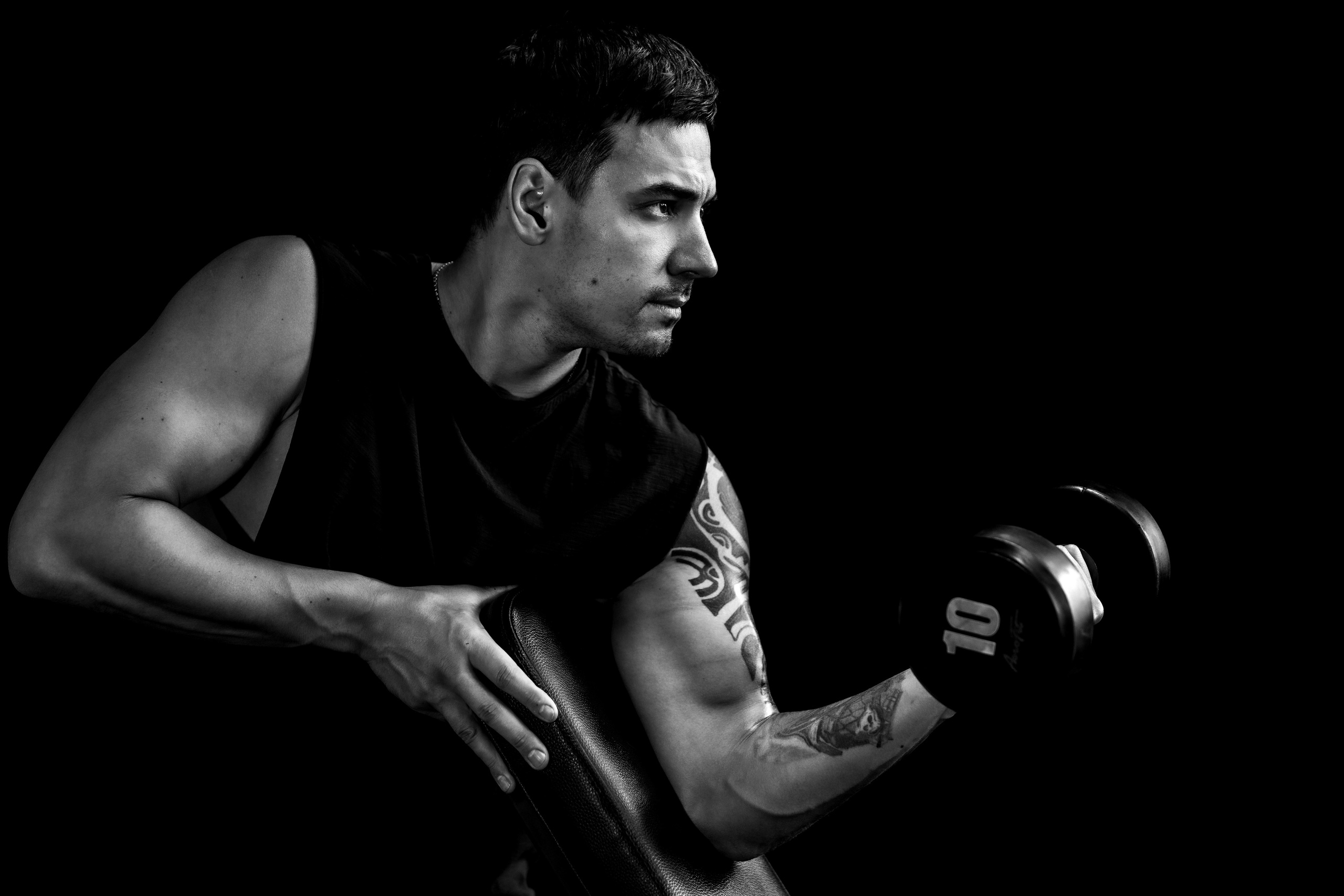 Спортивный клуб. ЧБ Фотограф Ольга Лесли