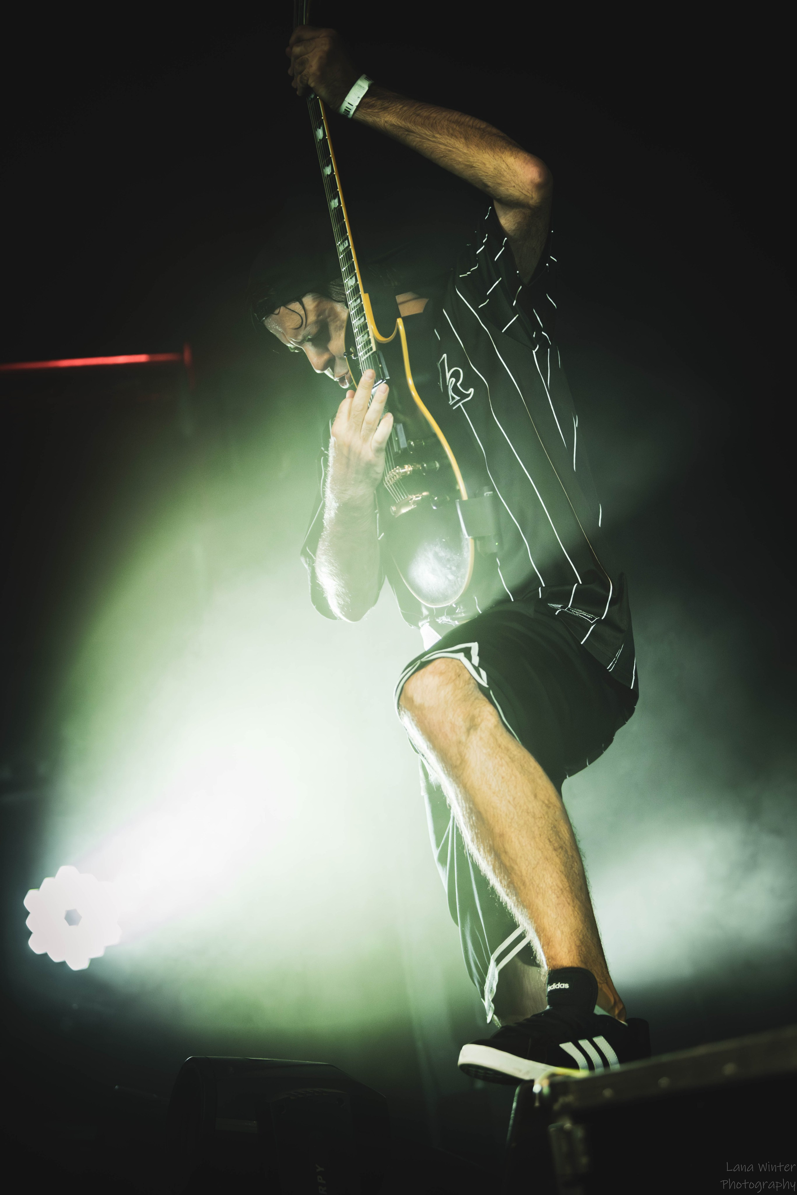 7000$ (29 июня 2025 года, Москва, клуб Урбан). Фотограф Светлана Блинова, Москва и Московская область