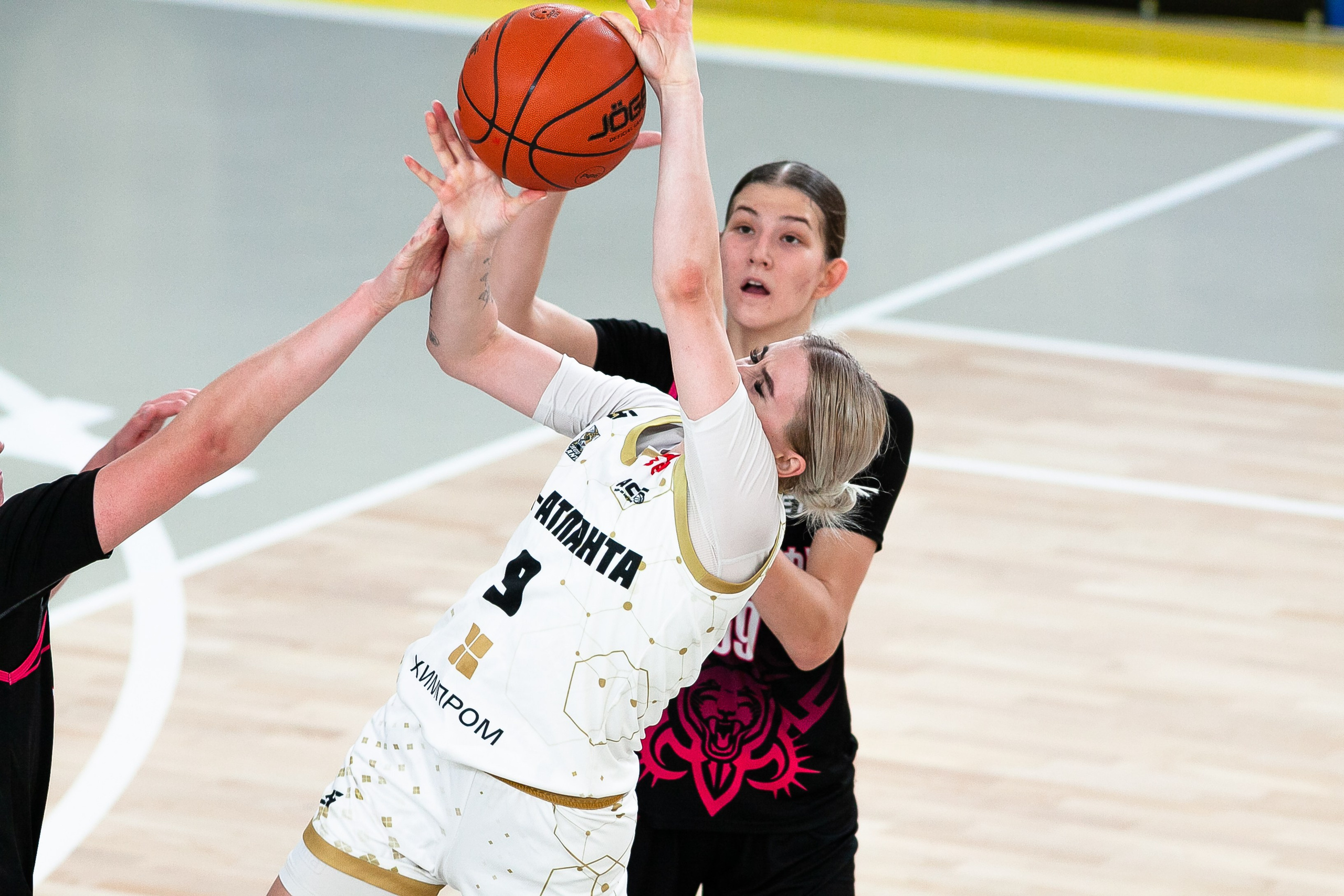 Патшалах университечэ. Фотография