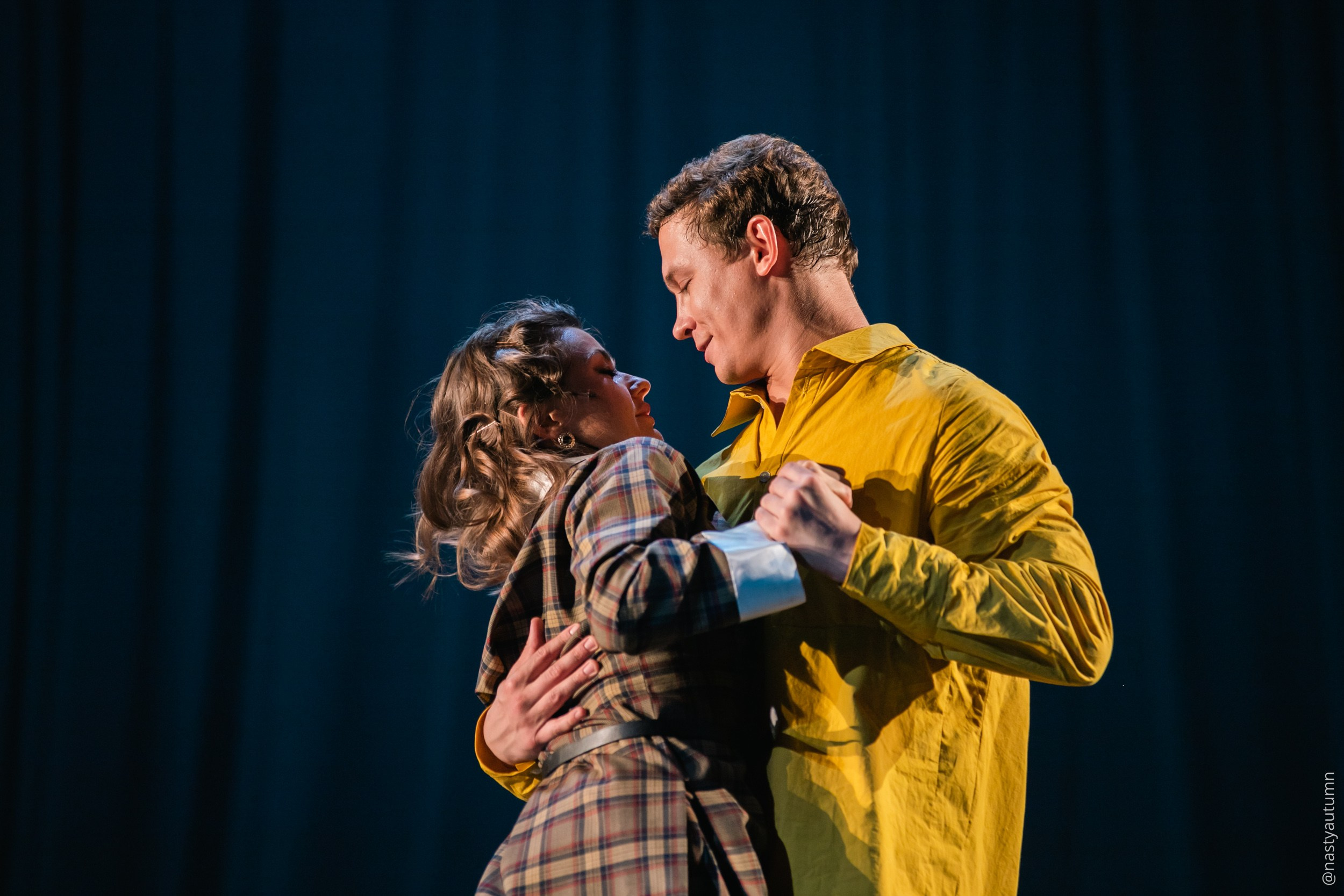 Генеральный прогон «Маяковский. Я сам.». Репортажный и концертный фотограф в Москве Анастасия Осень