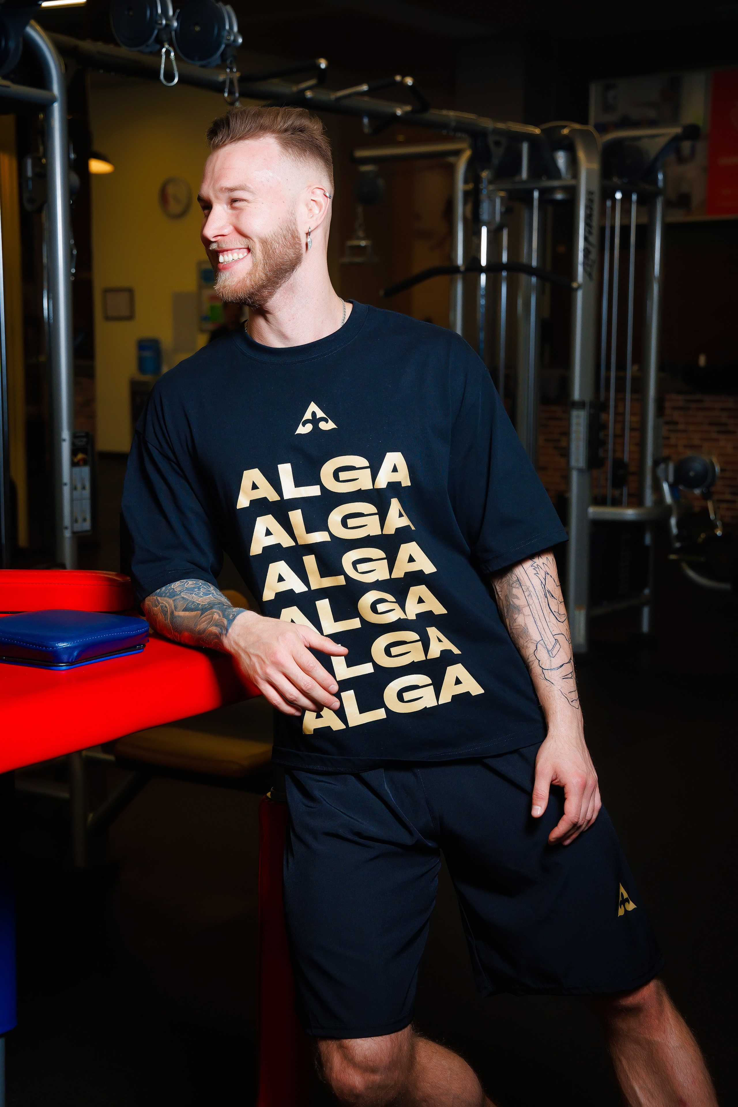 Спорт Зал Fitnespalace. Семейный и Свадебный фотограф в Астане Александр Астапов