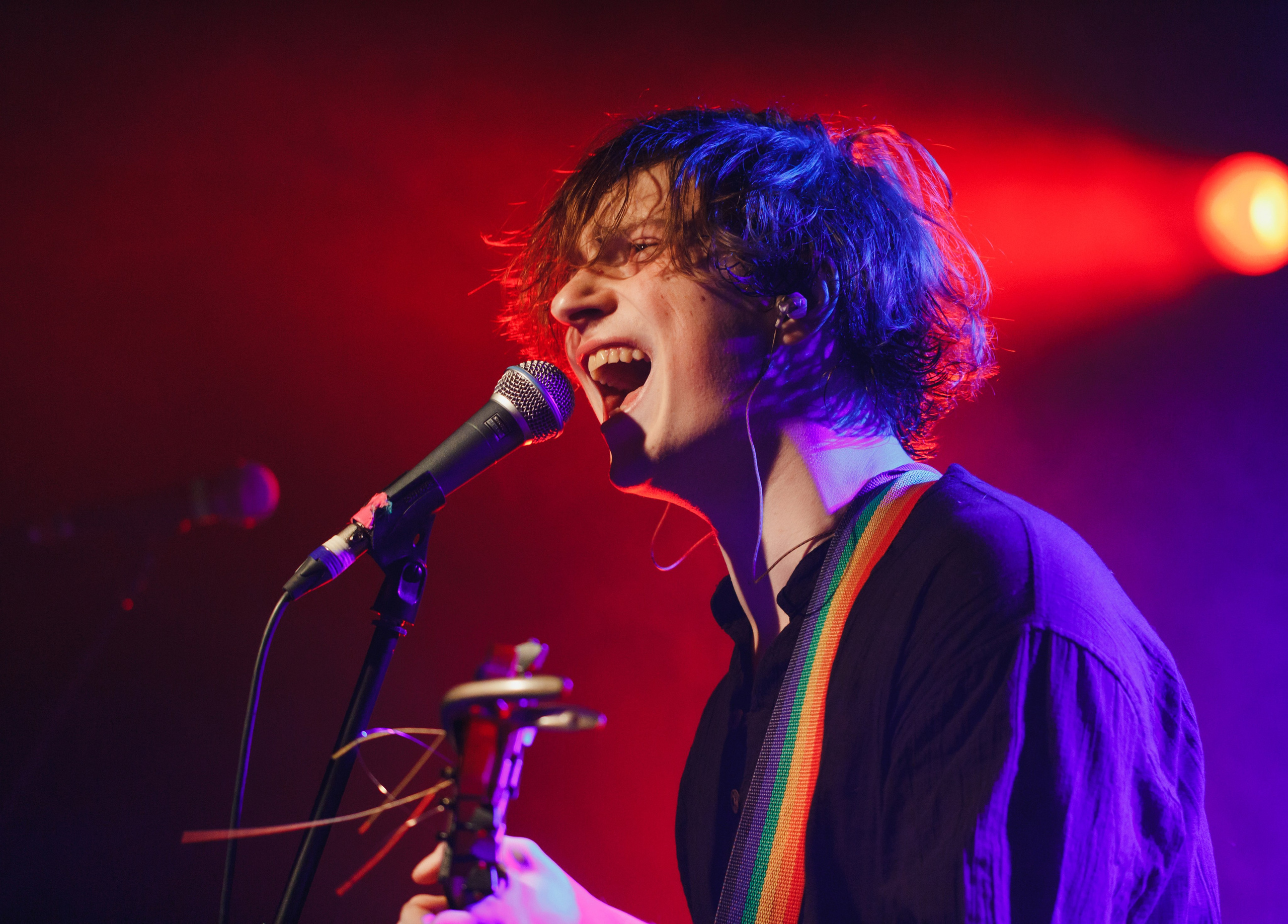 Бонд с кнопкой. Портретный и концертный фотограф в Москве Тугарин Александр