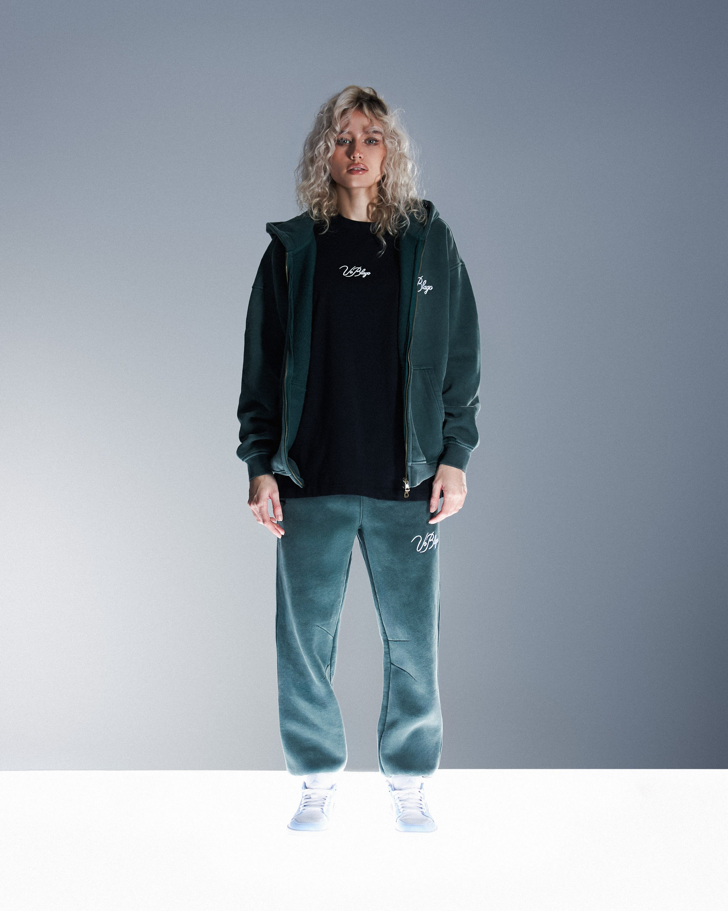 COMMERCIAL FOR BRANDS. VERONIKA TIKHOMIROVA | PHOTOGRAPHER