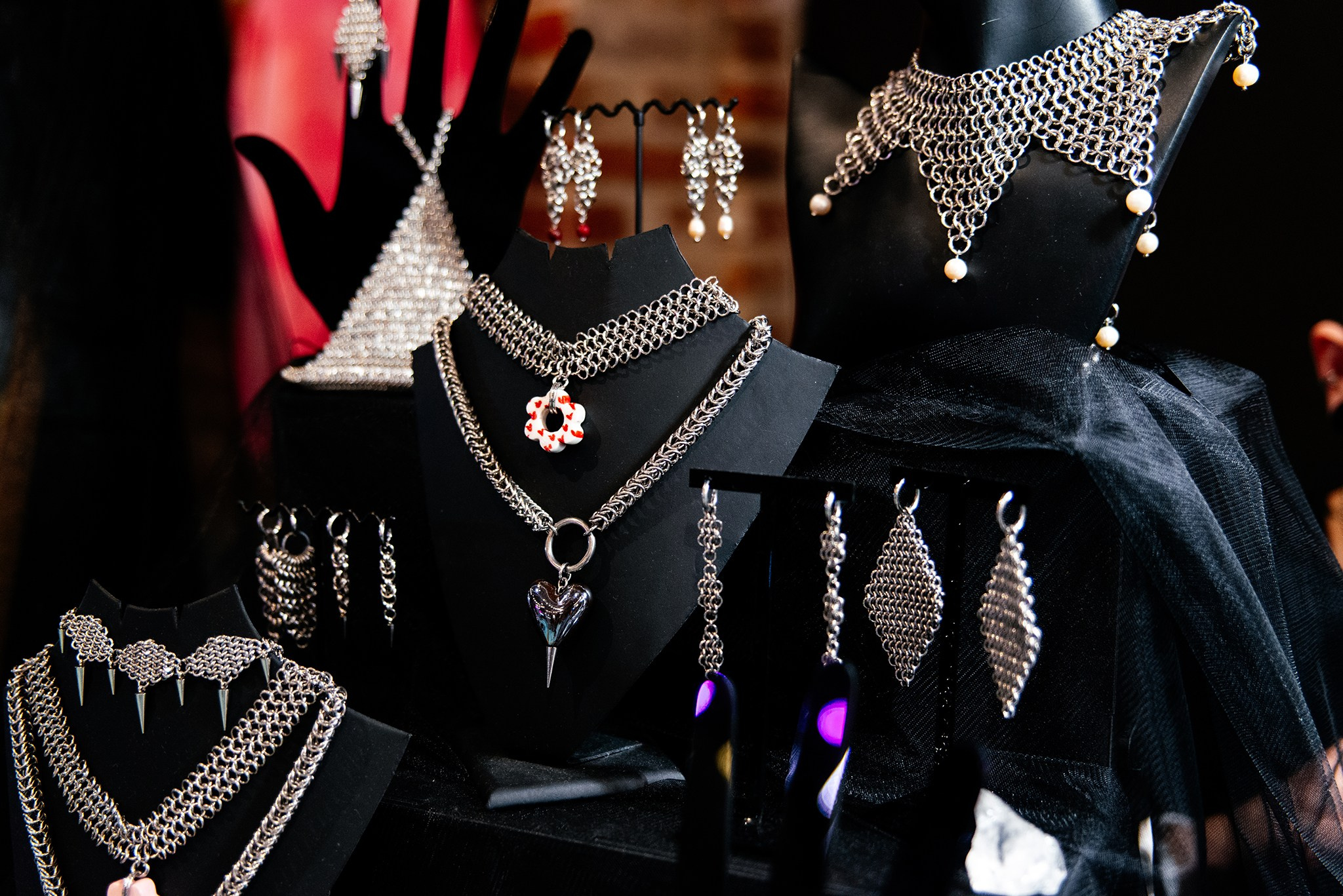 PAULINA SOLARSKI. Stainless steel chainmail accessories. Репортажный фотограф в Санкт-Петербурге Анастасия Клёпова