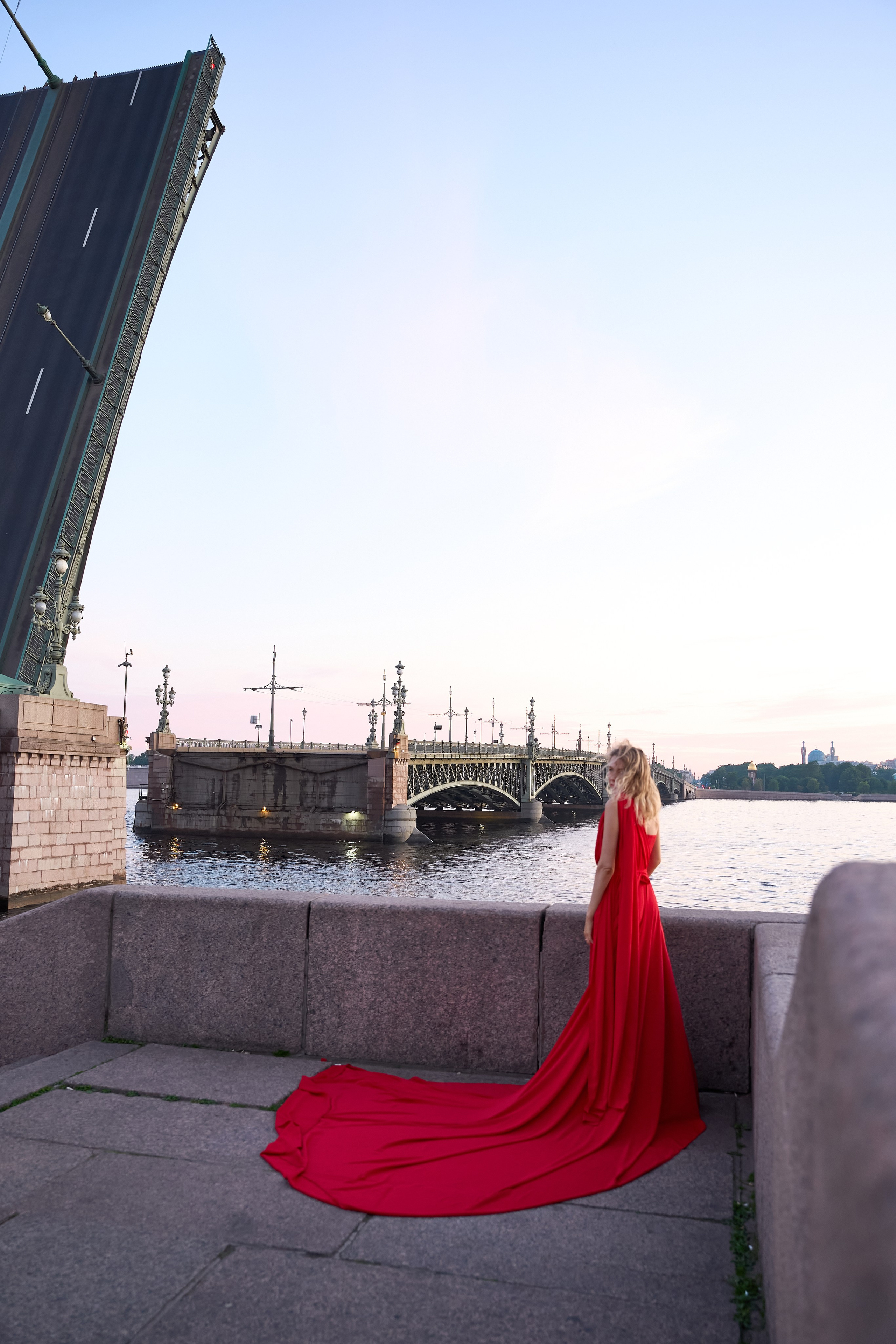 Antonina Рассвет у Троицкого моста✨. Фотограф Natalya Litvinova
