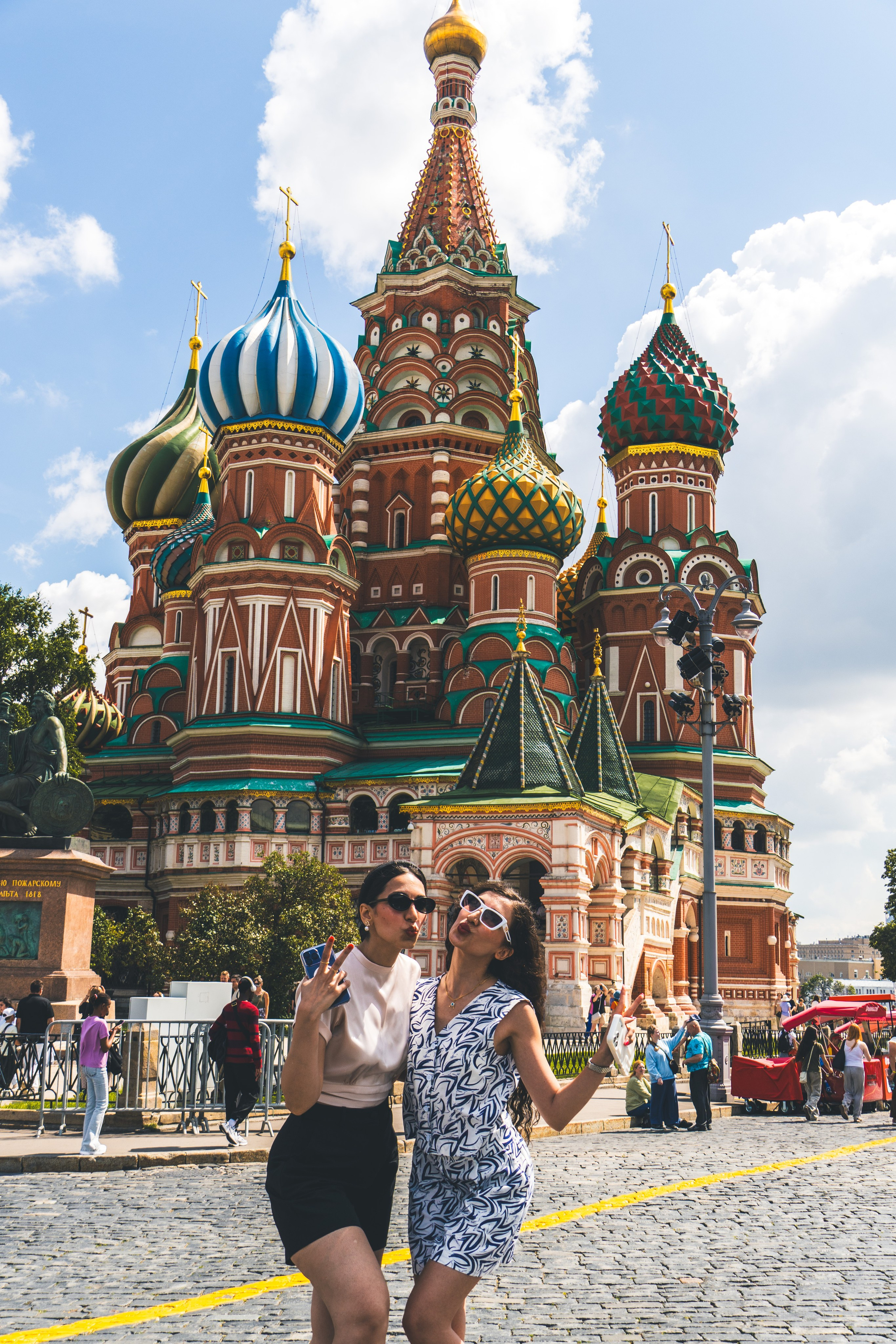 Guests from Iran. Ростислав Упскис — фотограф в Коломне и Москве
