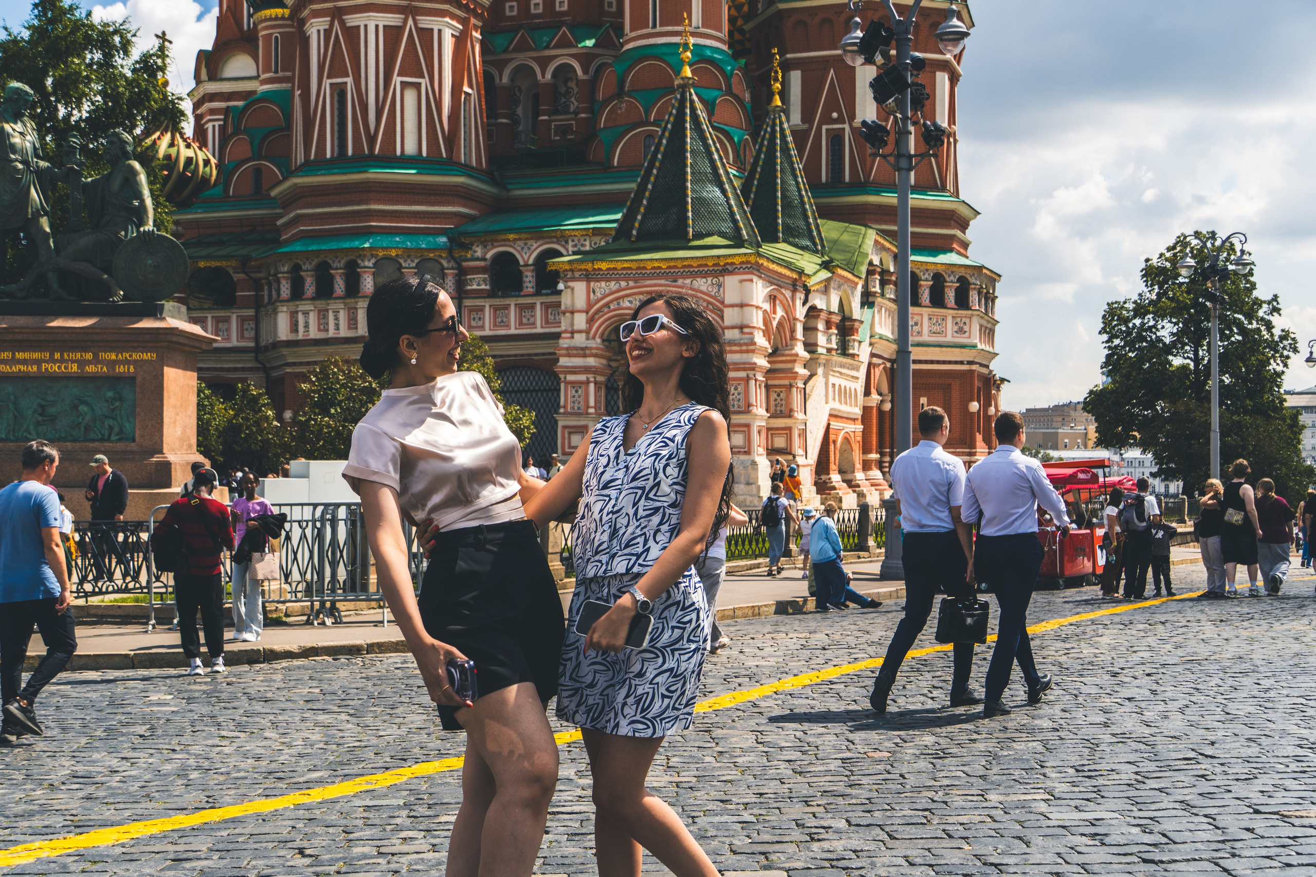 Guests from Iran. Ростислав Упскис — фотограф в Коломне и Москве