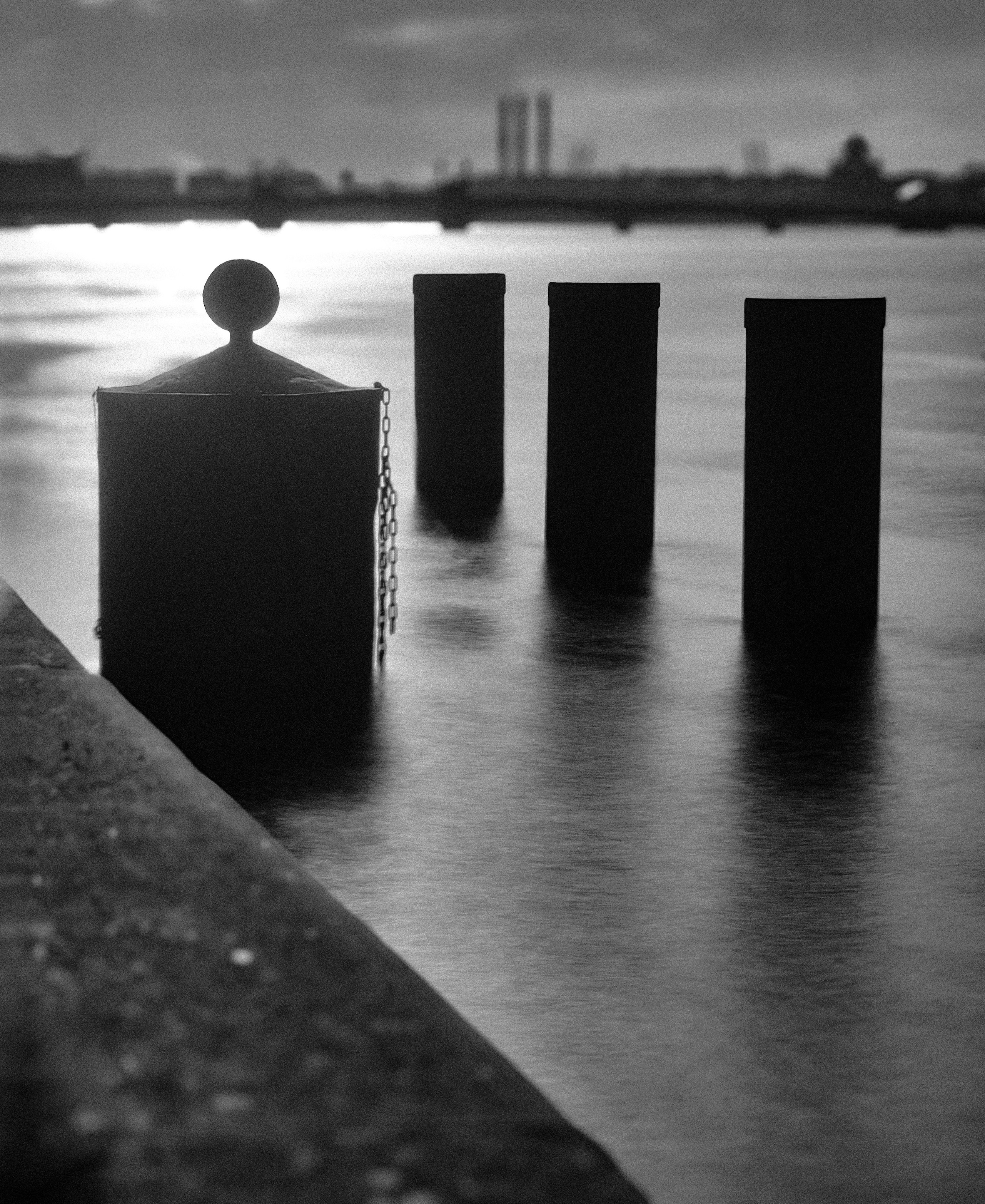 Архитектура. Художник и фотограф. Писатель. Виктор