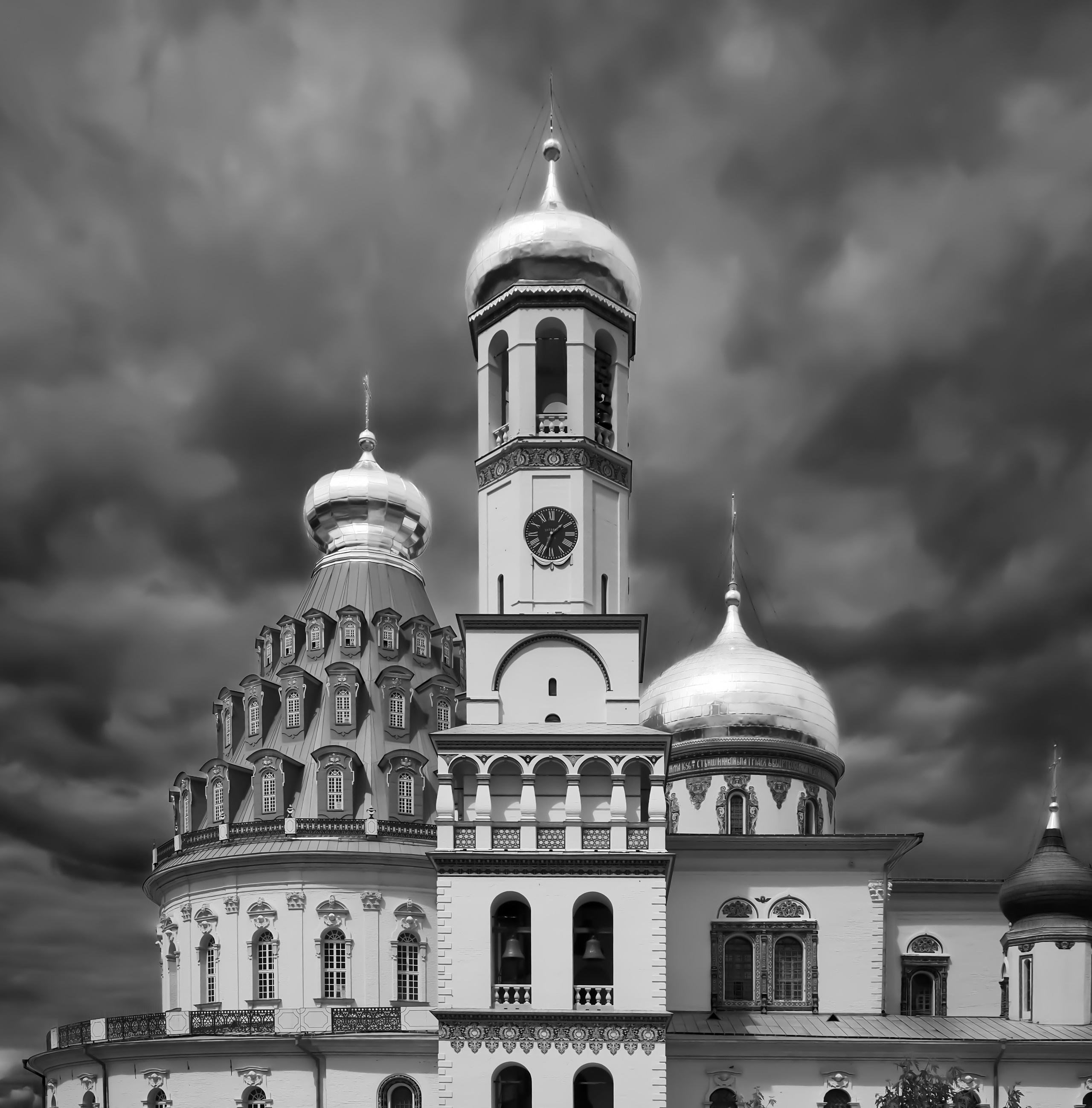 ВСЯЧИНА. Художник и фотограф. Писатель. Виктор