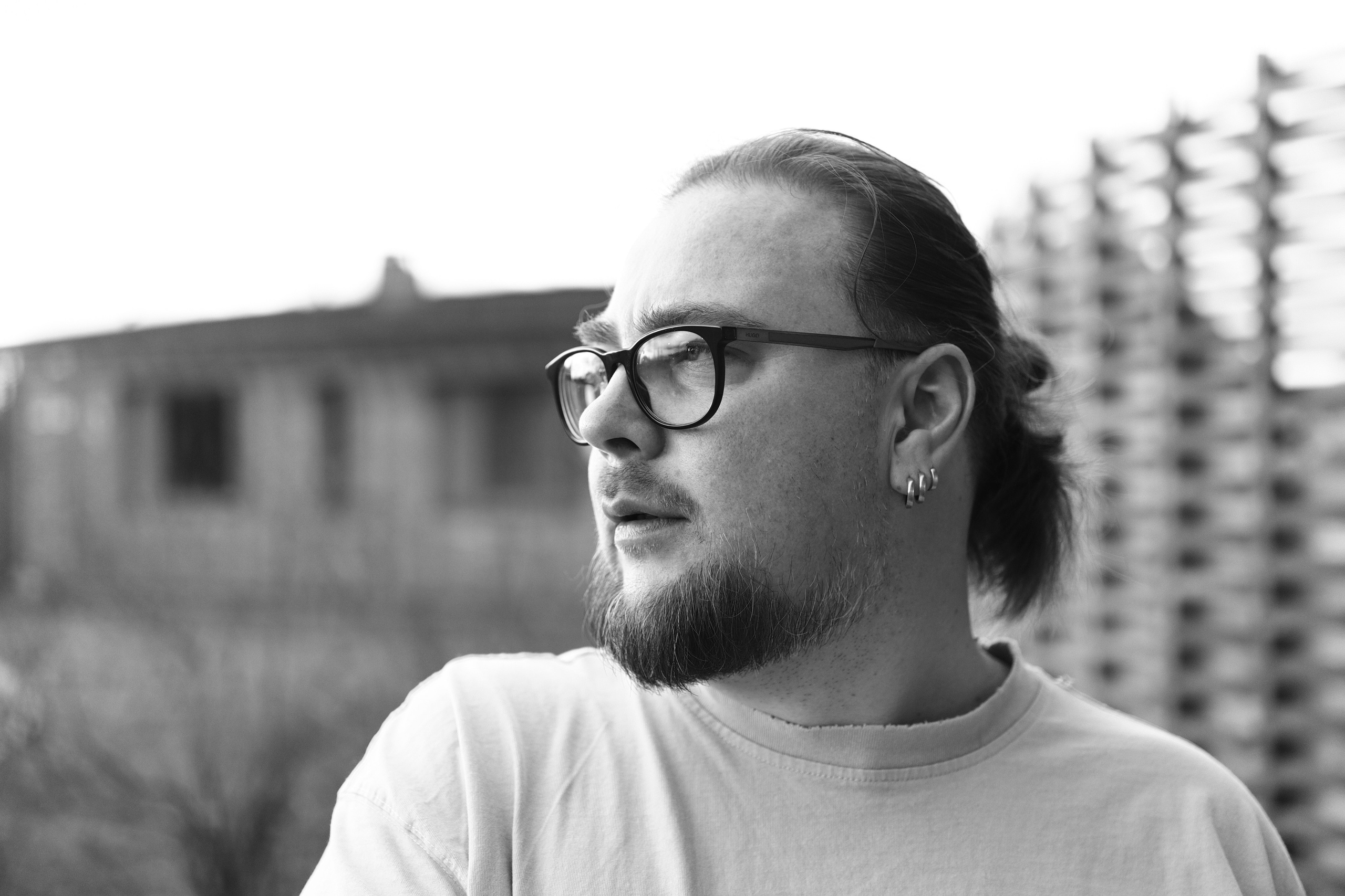 Портреты. Художник и фотограф. Писатель. Виктор