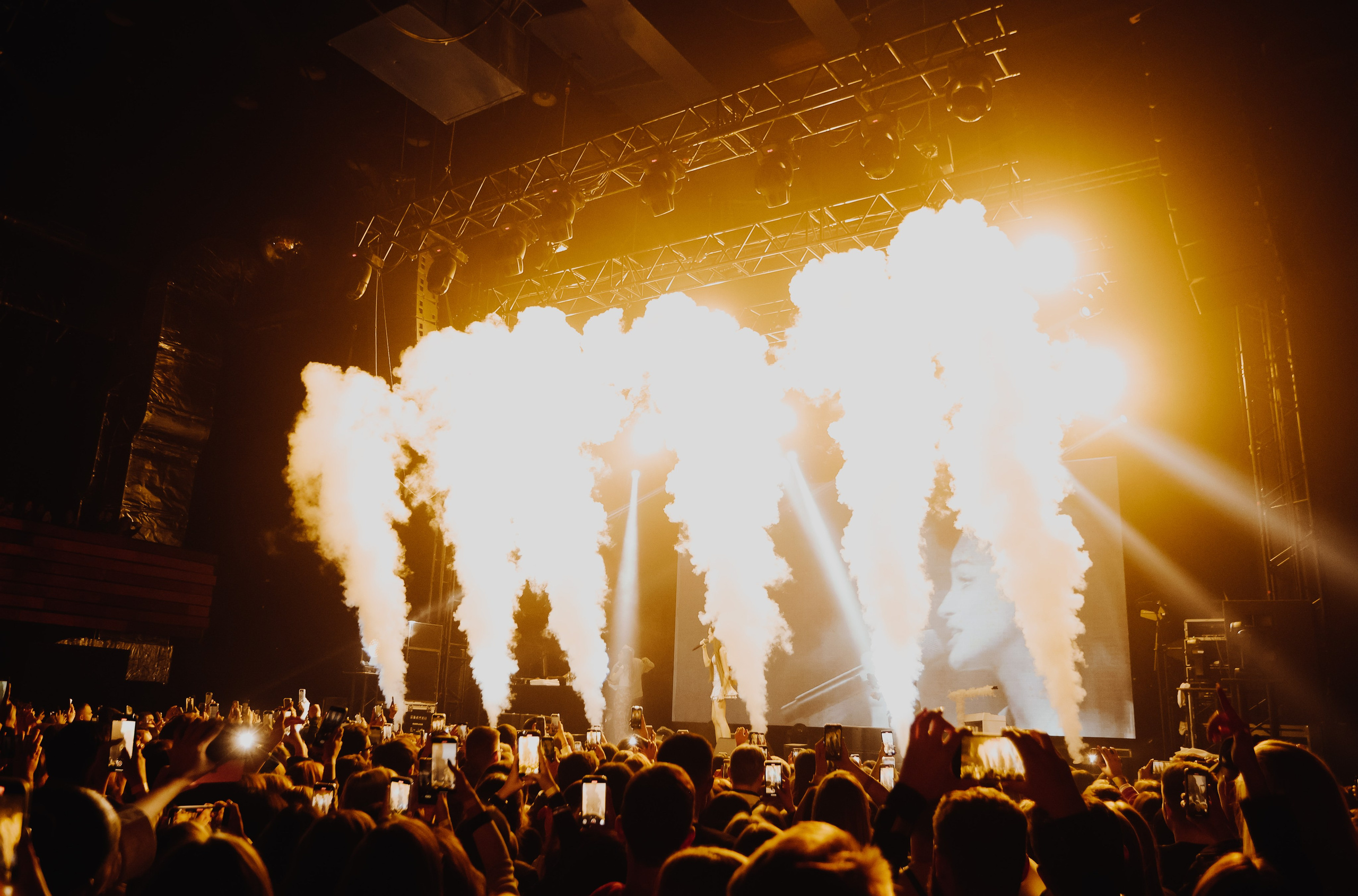 SCIRENA В КЛУБЕ BASE 10.11.24. Концертный и репортажный фотограф в Москве и Санкт-Петербурге Мария