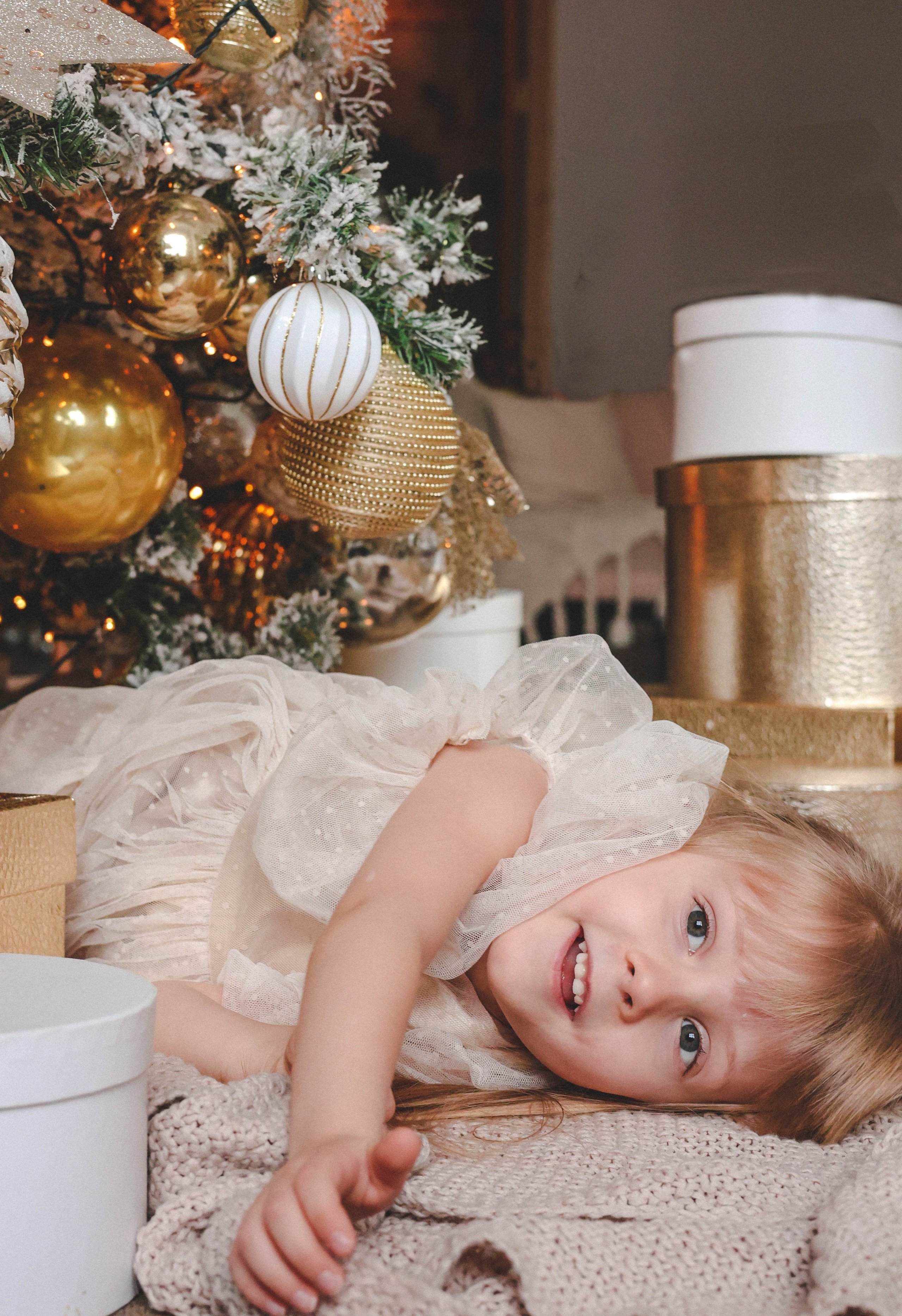 Новогодняя история «Кира и ее семья». Фотограф в Москве Анастасия Калинина