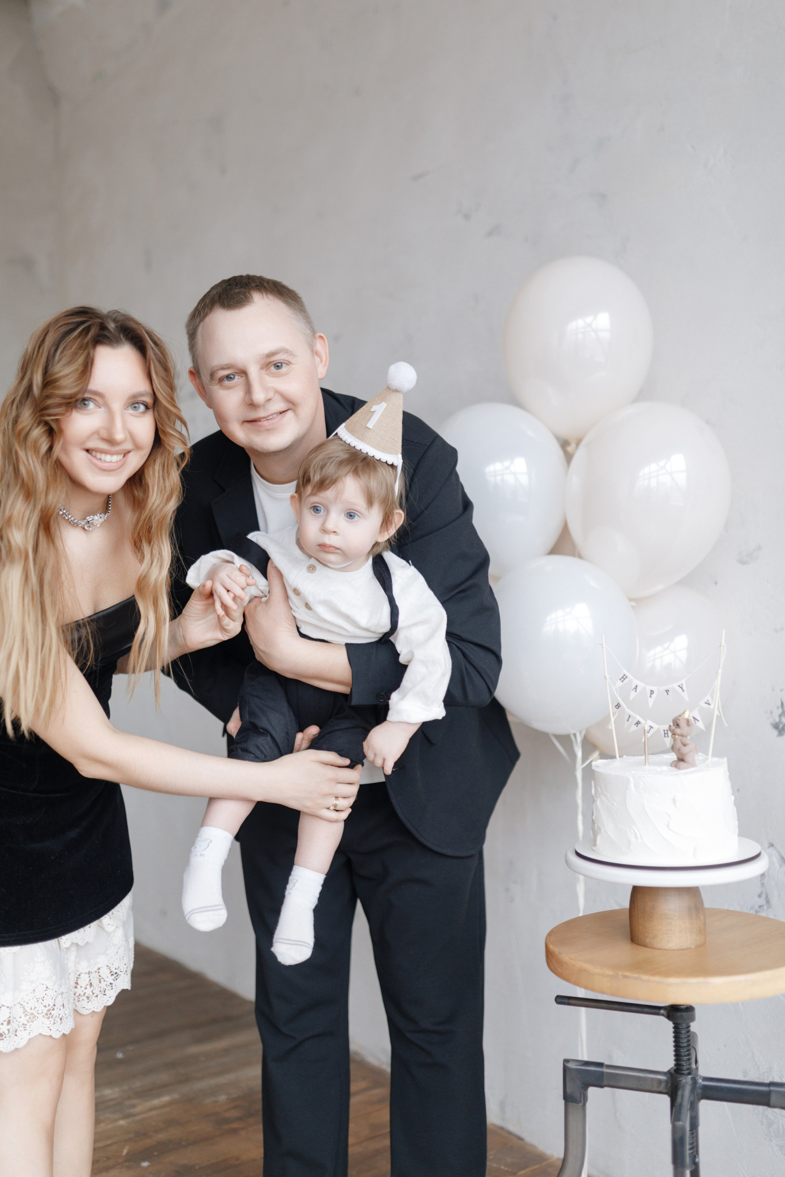 Арсению Годик. Главная