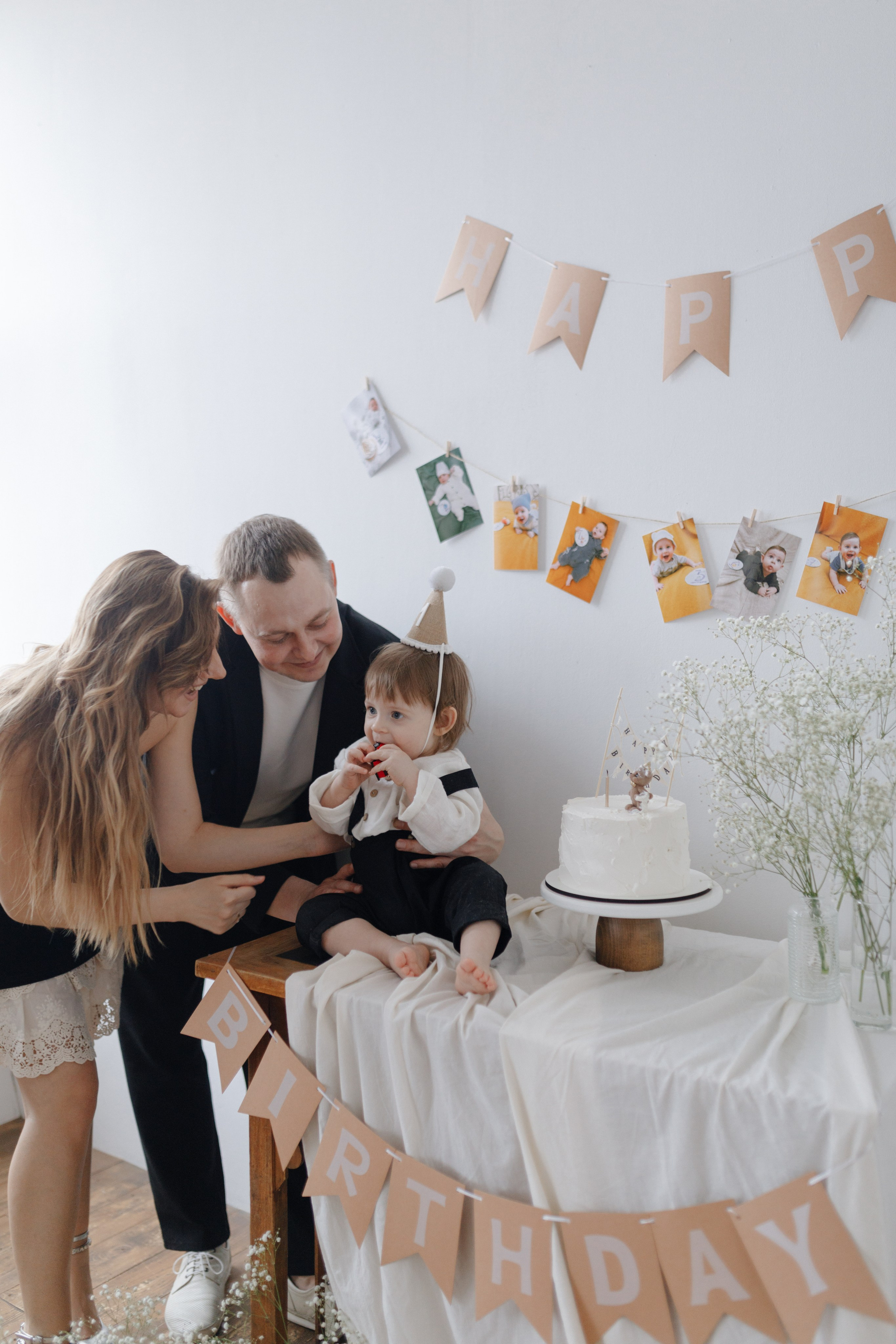 Арсению Годик. Главная