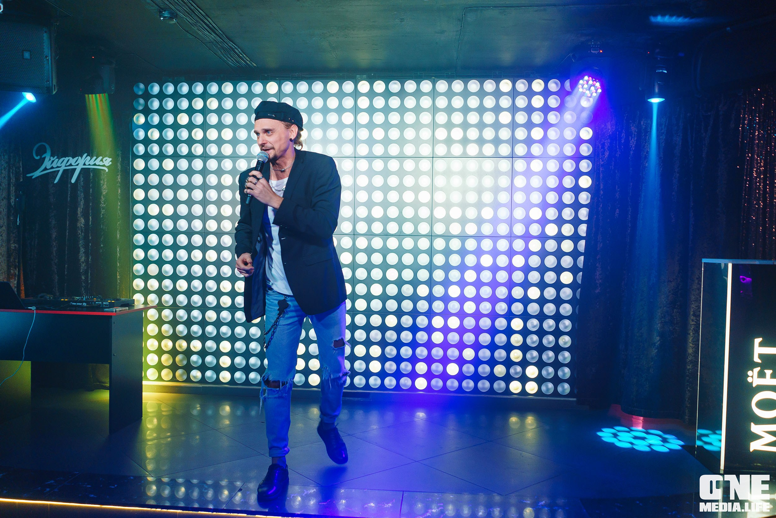 Фоторепортаж из караоке-клуба Эйфория. One Media Life: фоторепортажи, фотоотчеты с мероприятий и заведений