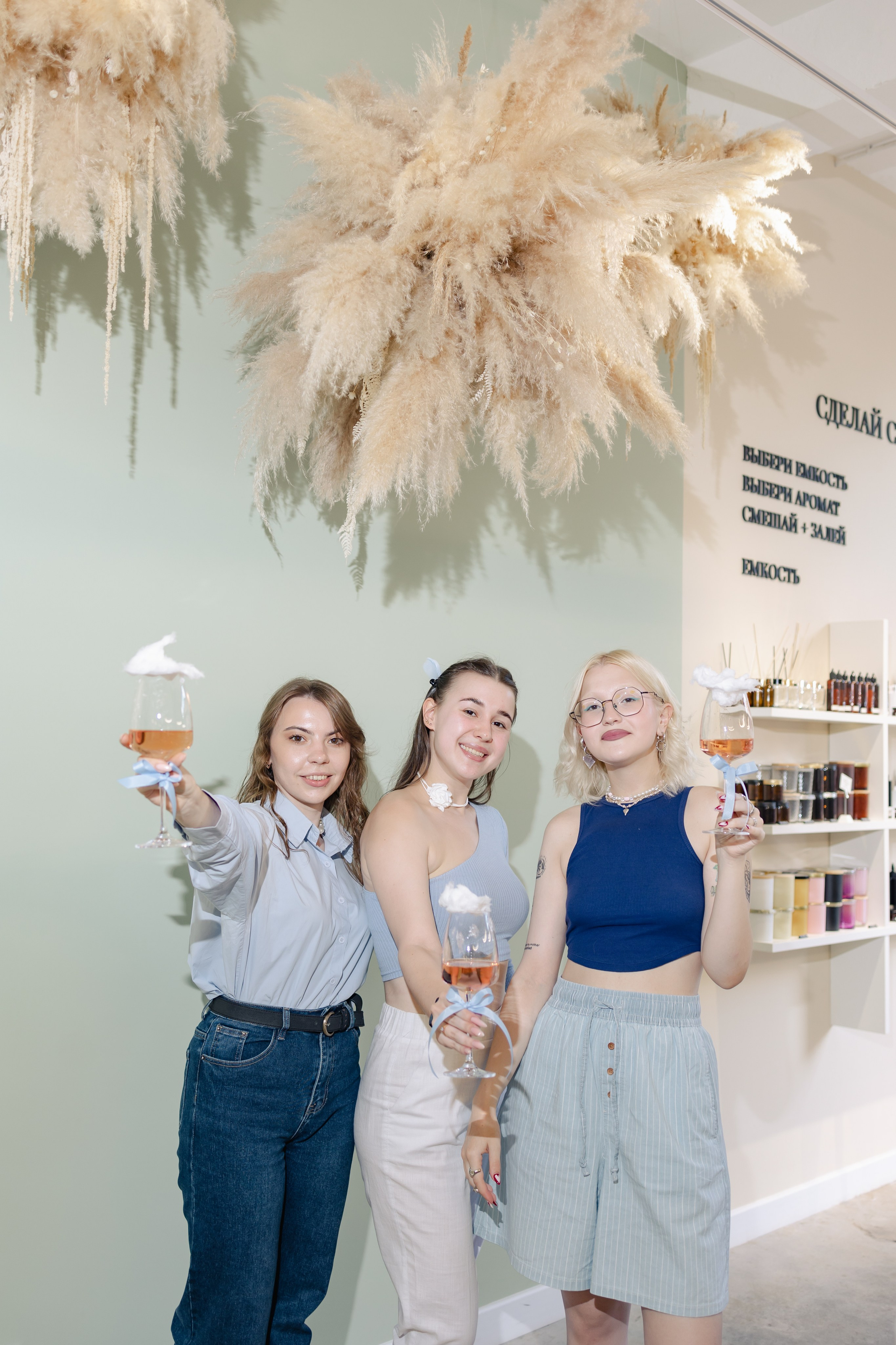 Rewax 29.07.24. Репортажный и портретный фотограф в Санктпетербурге. Видиосъемка мероприятий в Санкт-Петербурге