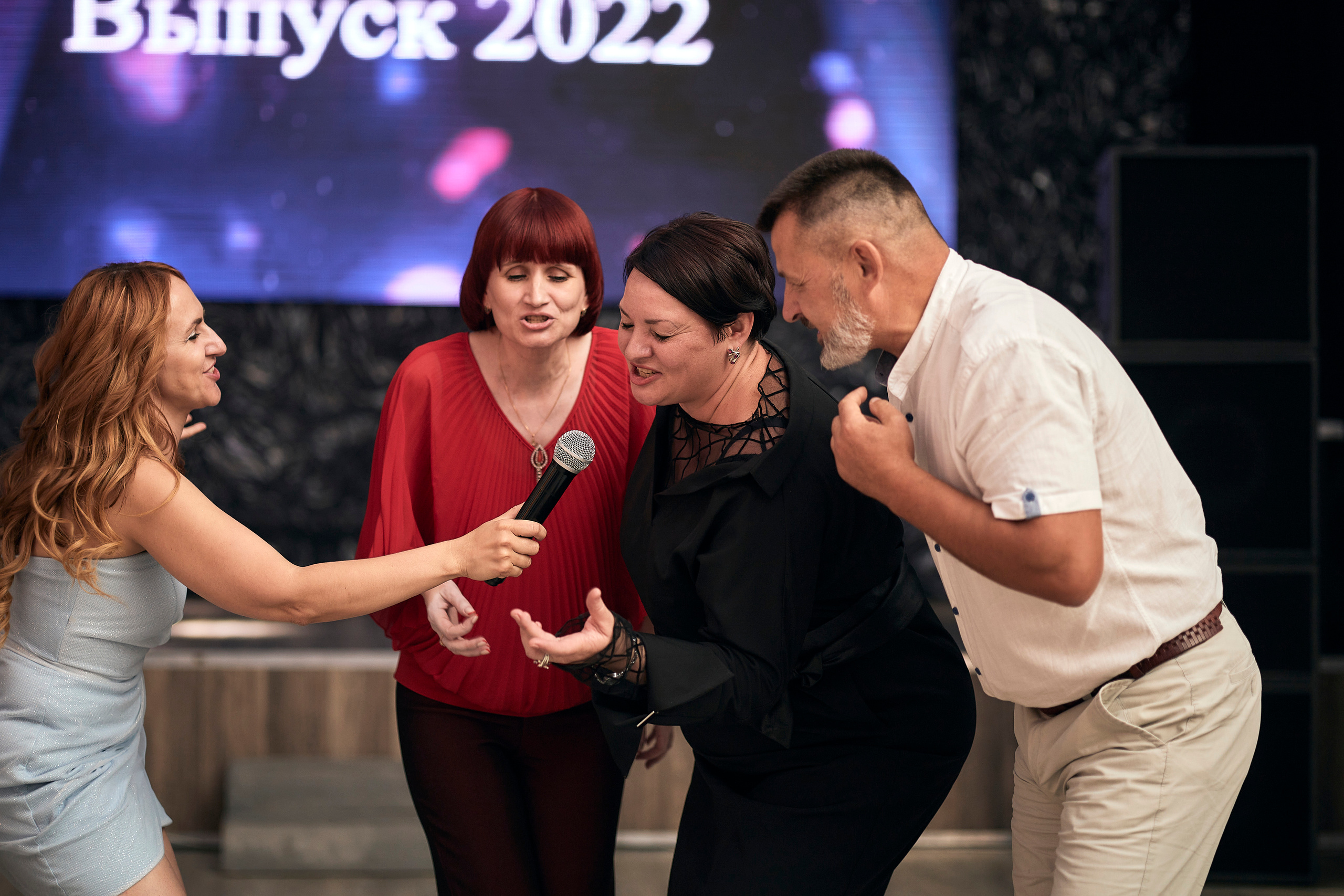 Гимназия 74 (выпускной 2022). Фотограф Иван Кузьмин на любое Ваше мероприятие